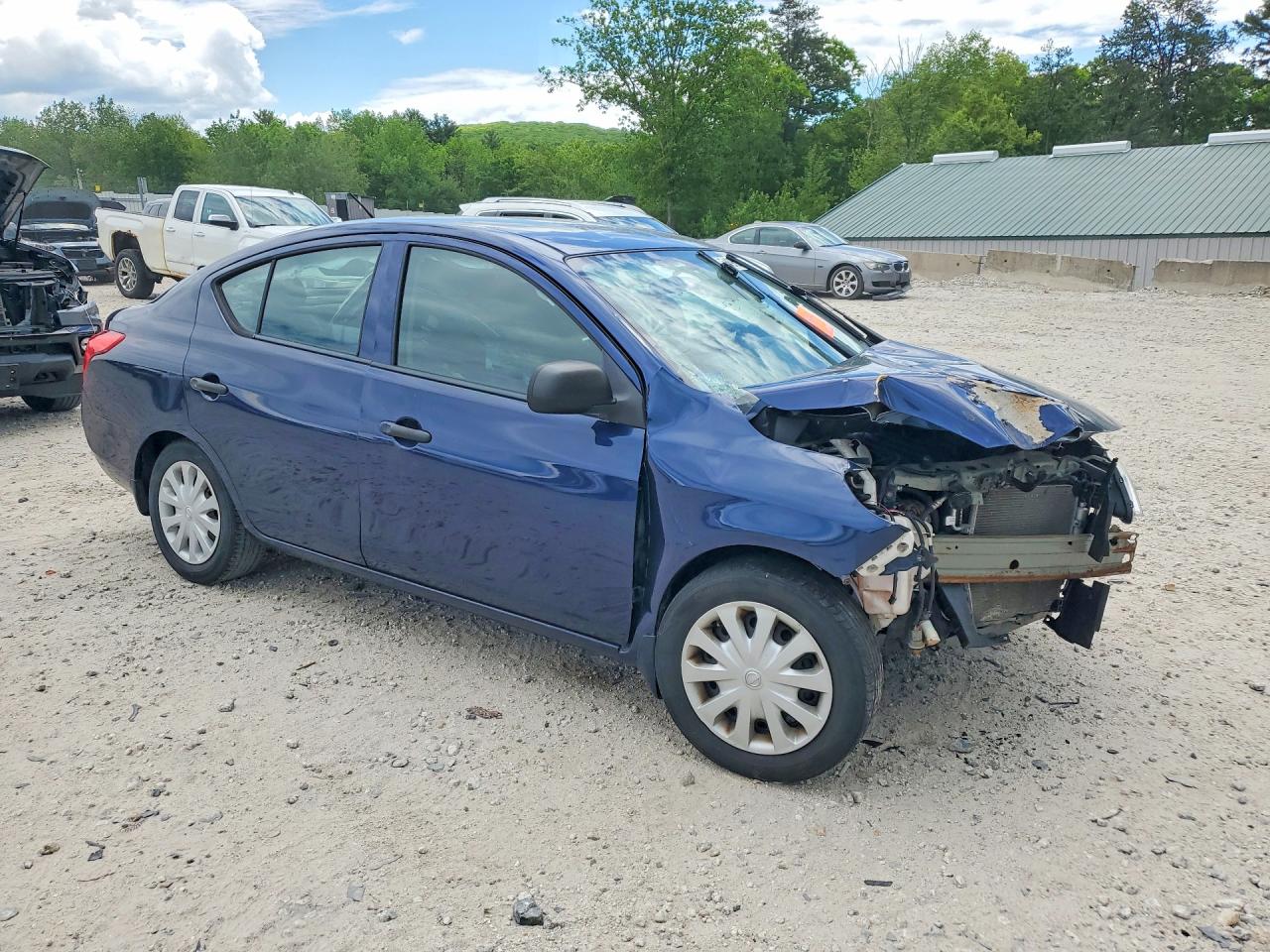 2014 Nissan Versa 1.6 S Blue vin: 3N1CN7AP0EL854924