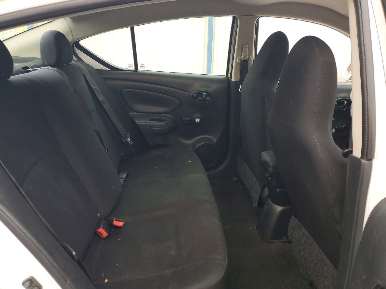 2014 Nissan Versa 1.6 S Plus White vin: 3N1CN7AP0EL855619