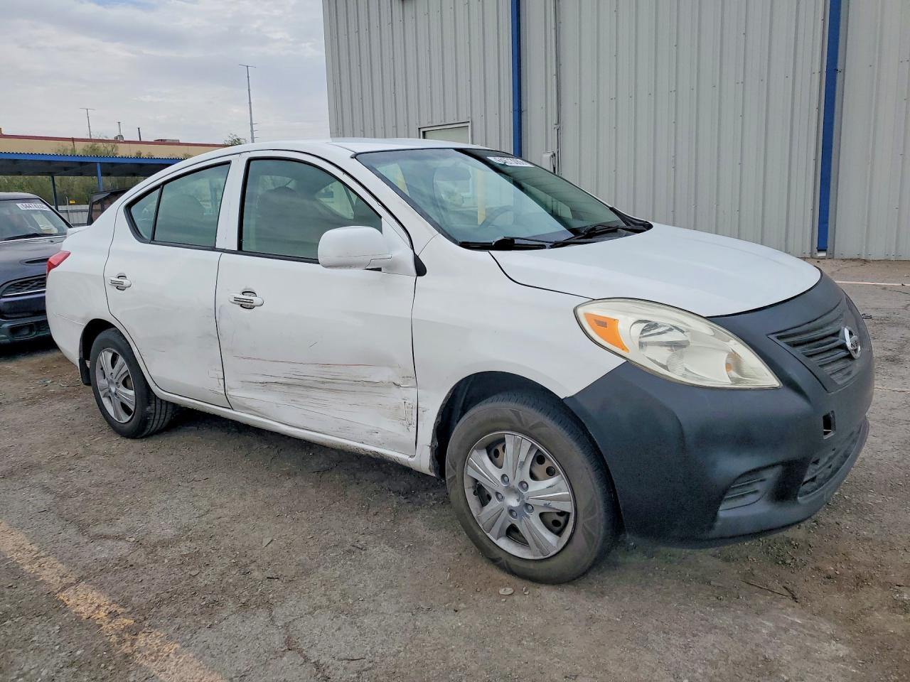 2014 Nissan Versa 1.6 S Plus White vin: 3N1CN7AP0EL855619