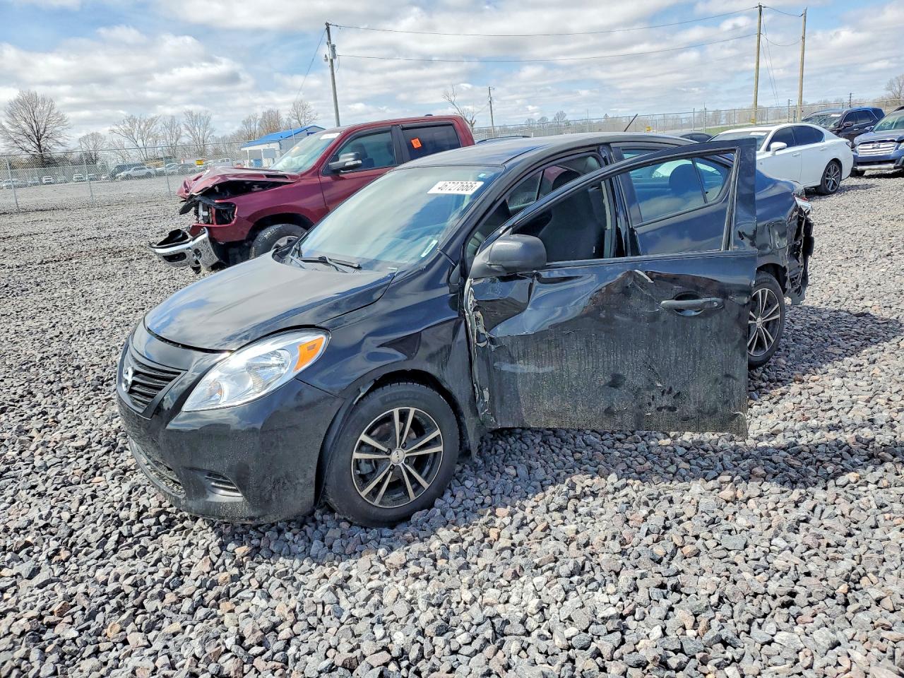 2014 Nissan Versa Black vin: 3N1CN7AP0EL869312