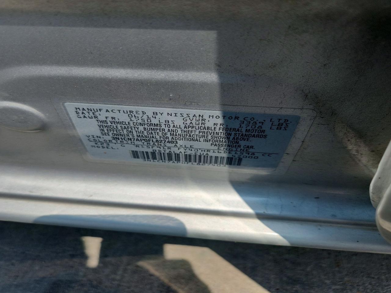 2015 Nissan Versa 1.6 S Silver vin: 3N1CN7AP0FL827403