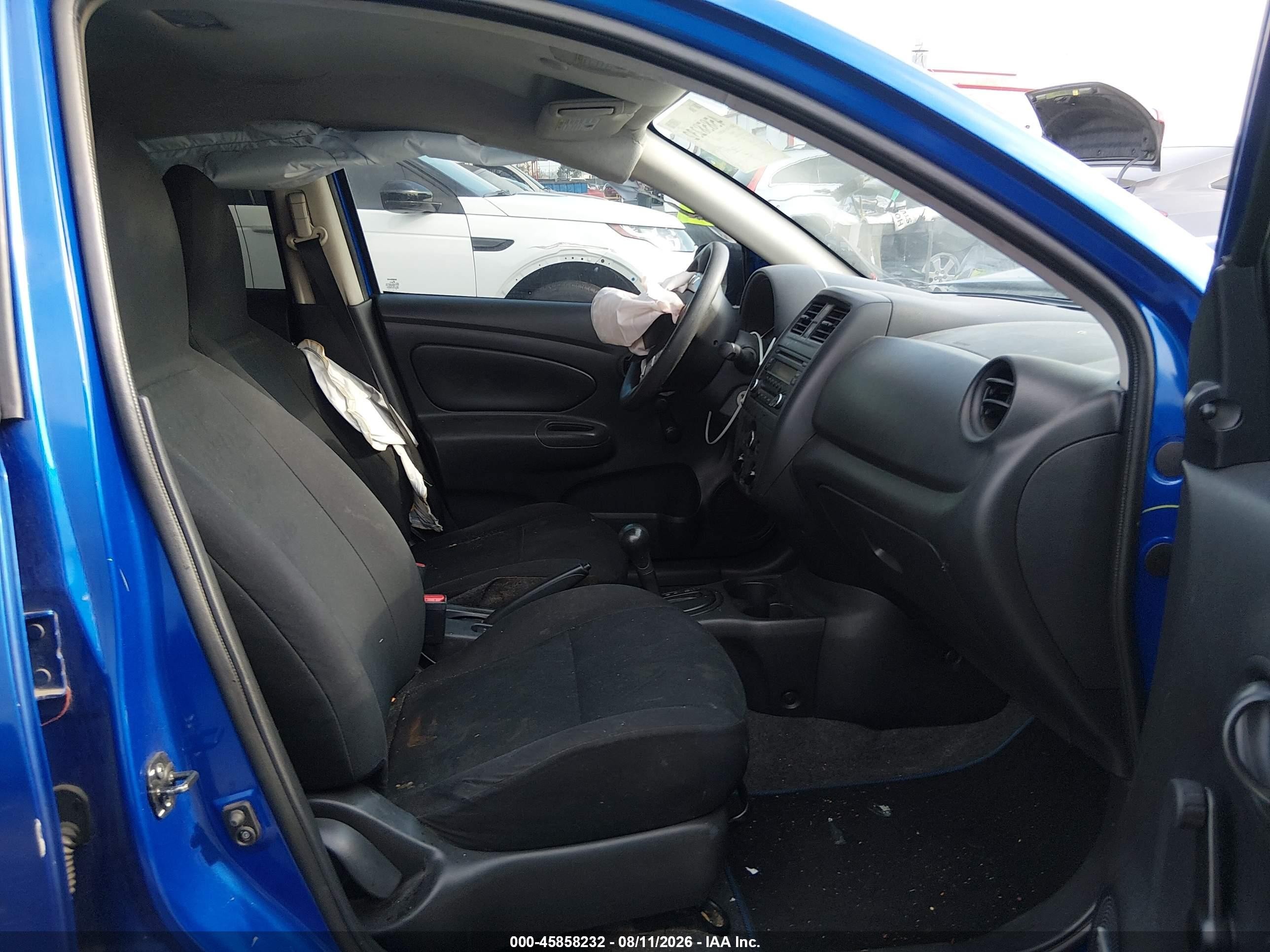 2015 Nissan Versa 1.6 S+ Blue vin: 3N1CN7AP0FL844637