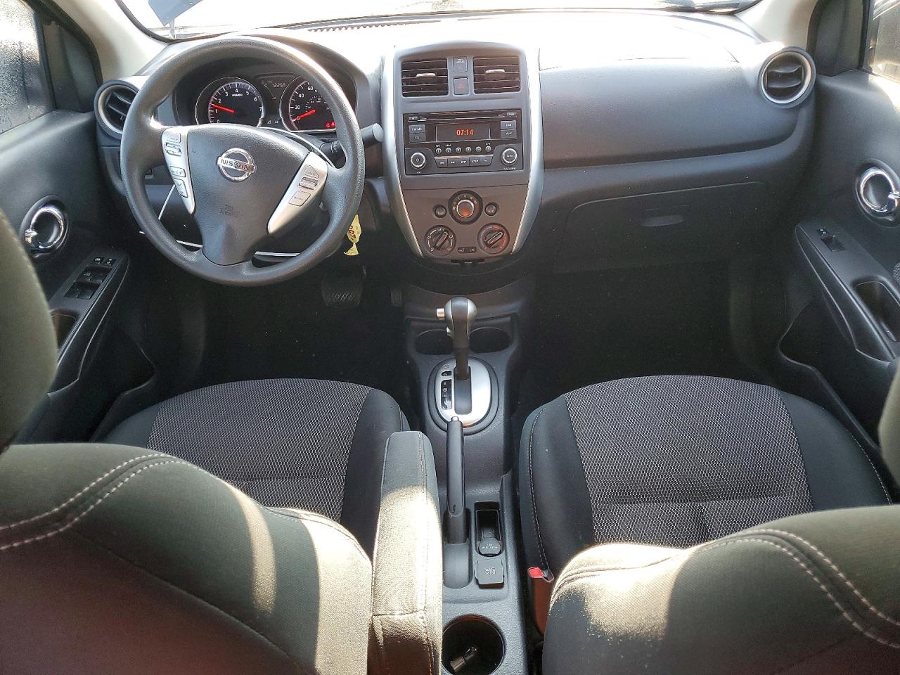 2015 Nissan Versa 1.6 Sv Black vin: 3N1CN7AP0FL846341