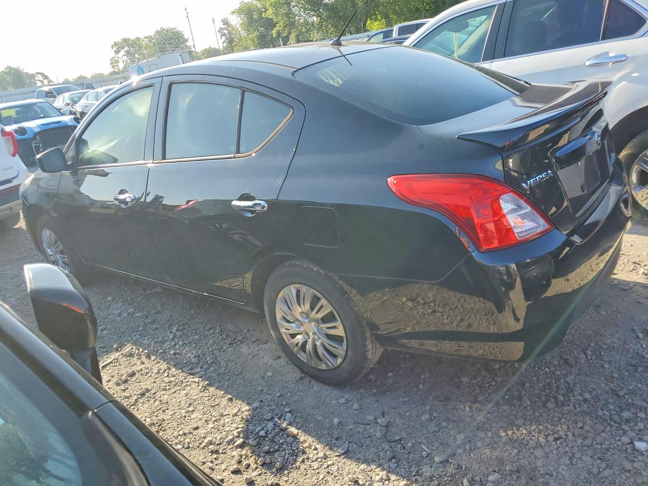 2015 Nissan Versa 1.6 Sv Black vin: 3N1CN7AP0FL846341