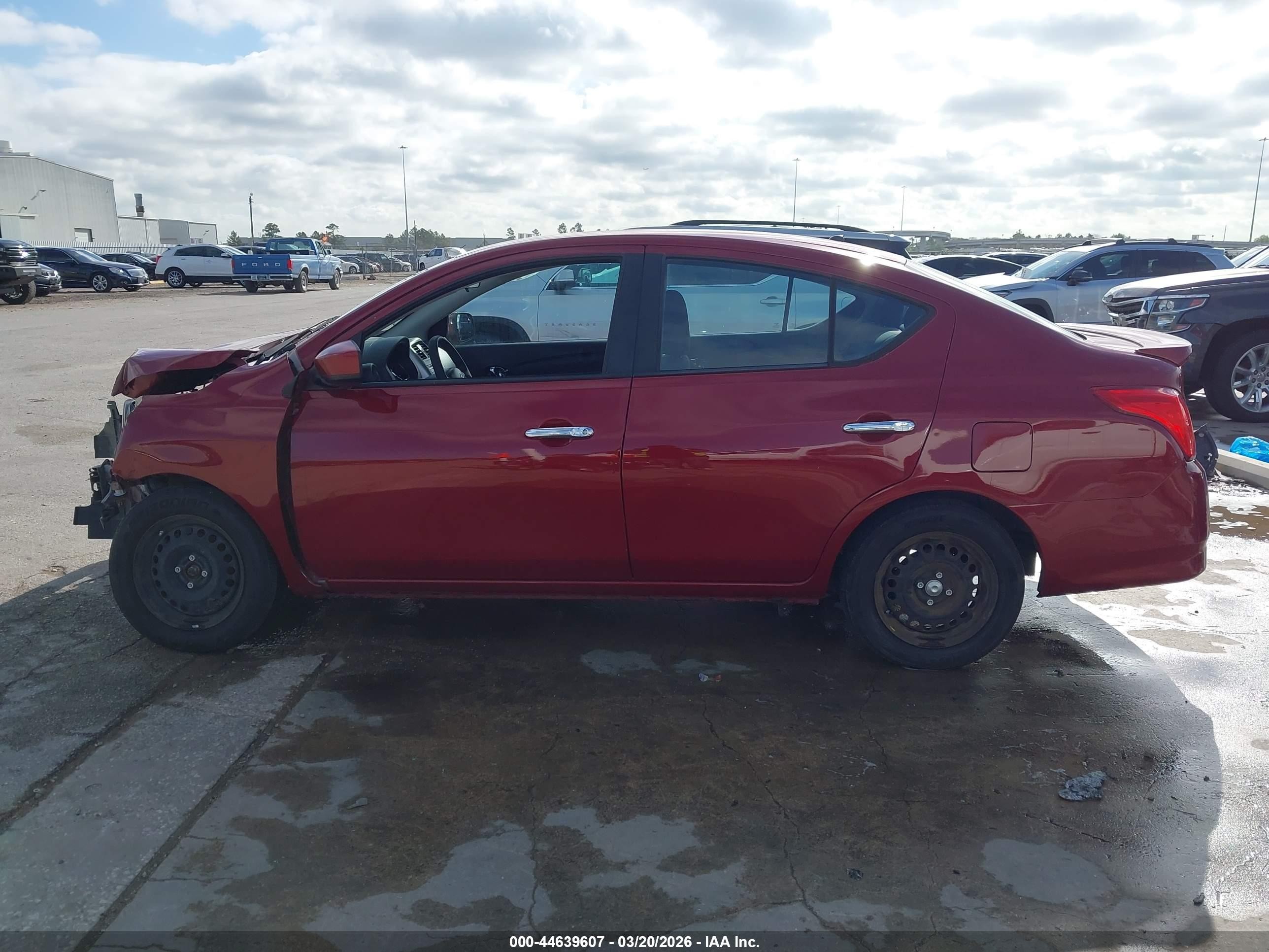 2015 Nissan Versa 1.6 S/1.6 S+/1.6 Sl/1.6 Sv Red vin: 3N1CN7AP0FL847196