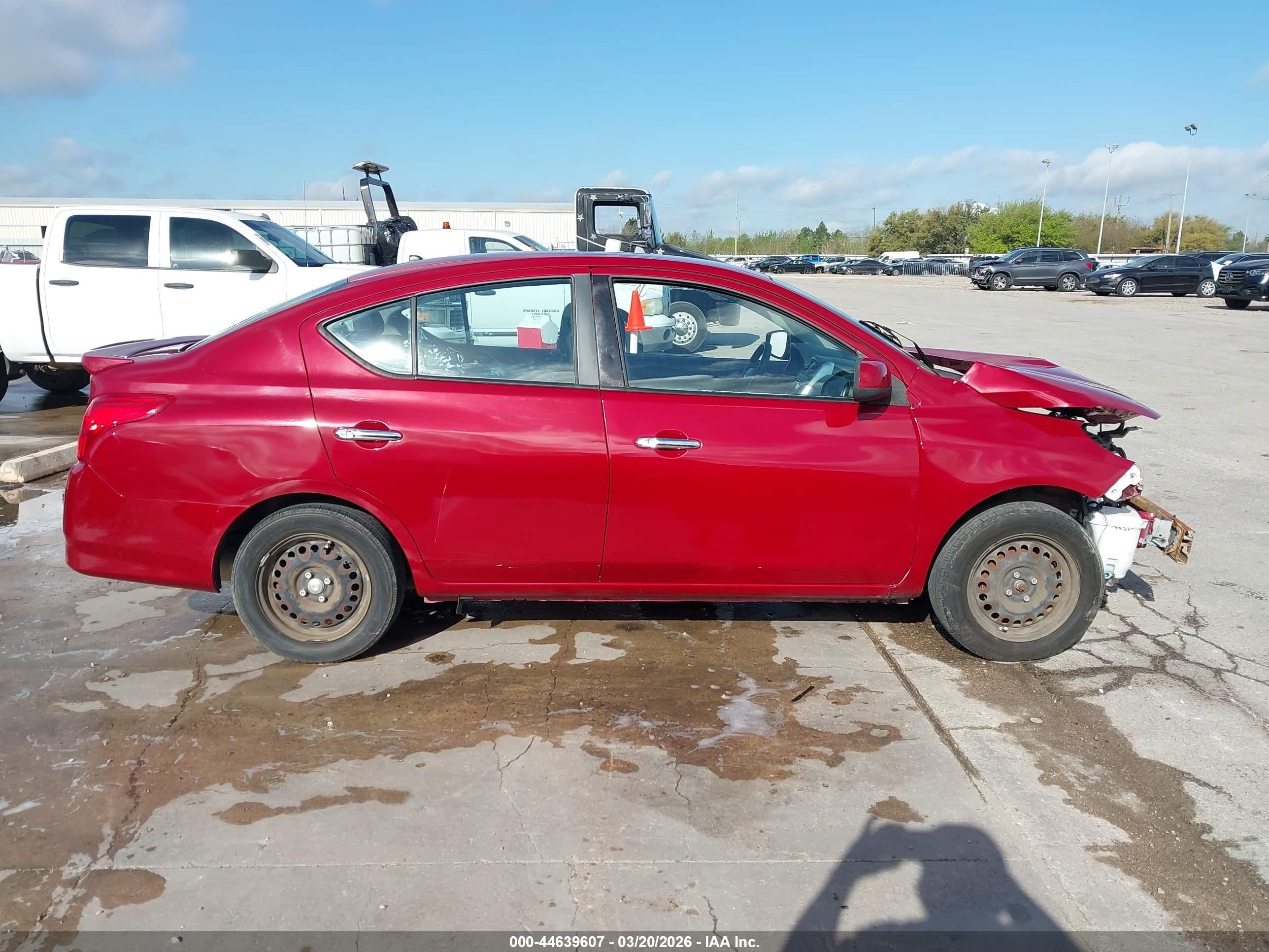 2015 Nissan Versa 1.6 S/1.6 S+/1.6 Sl/1.6 Sv Red vin: 3N1CN7AP0FL847196