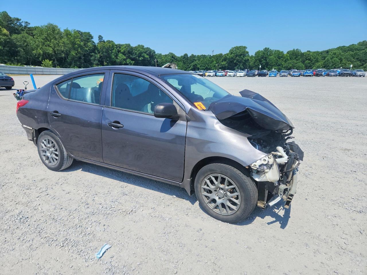 2015 Nissan Versa 1.6 S Plus Серый vin: 3N1CN7AP0FL852978