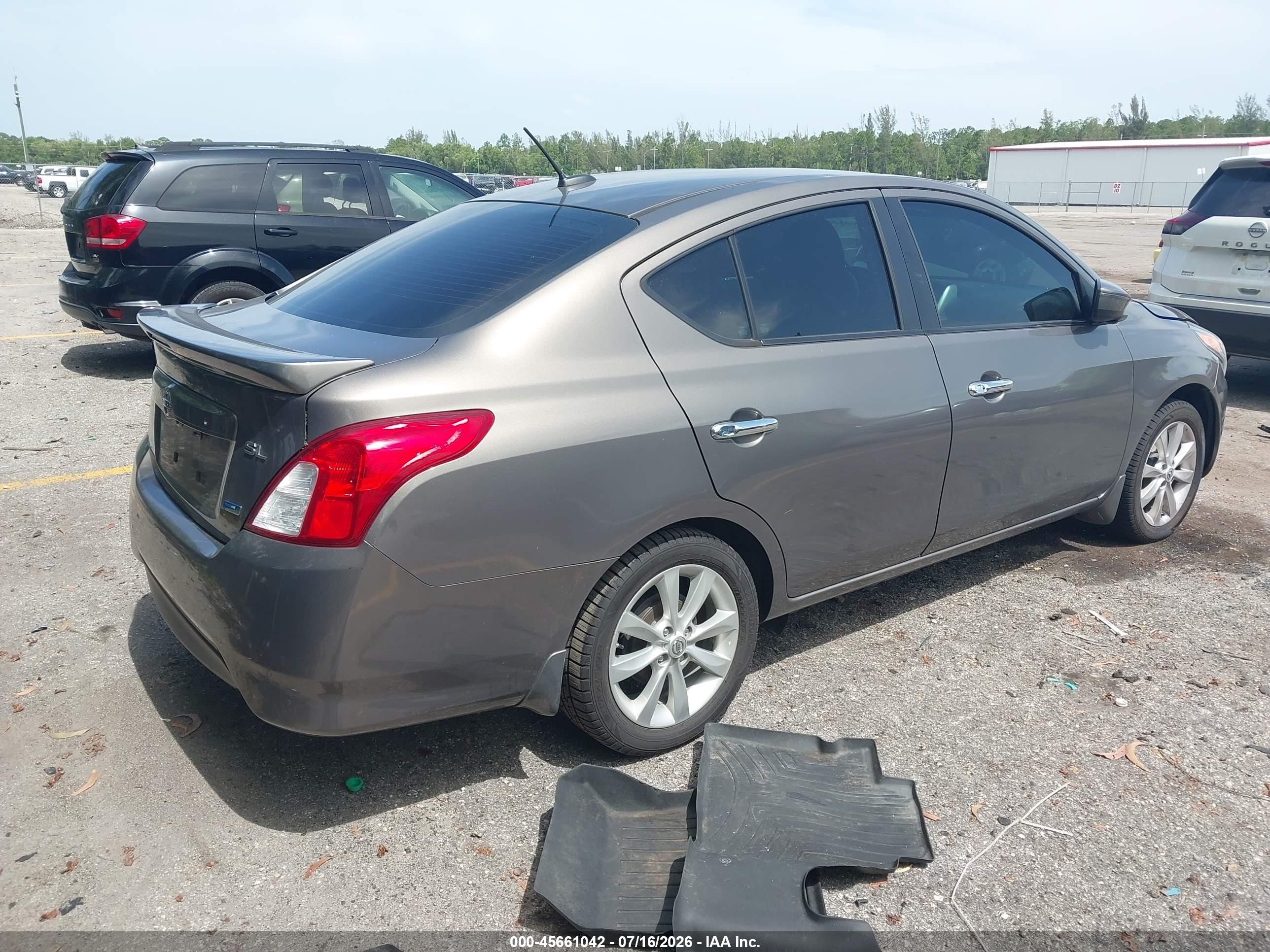2015 Nissan Versa 1.6 Sl Gray vin: 3N1CN7AP0FL874527