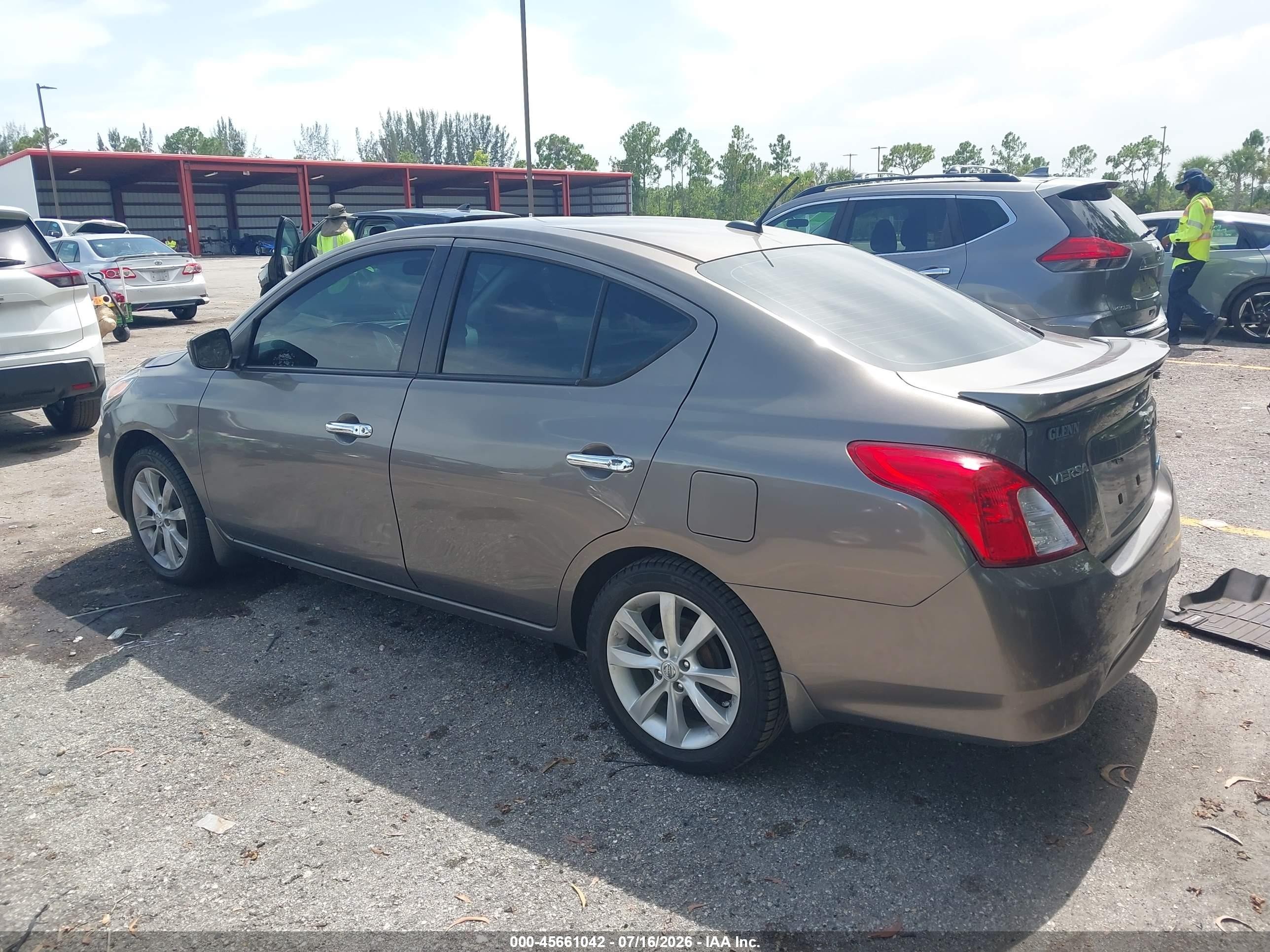 2015 Nissan Versa 1.6 Sl Gray vin: 3N1CN7AP0FL874527