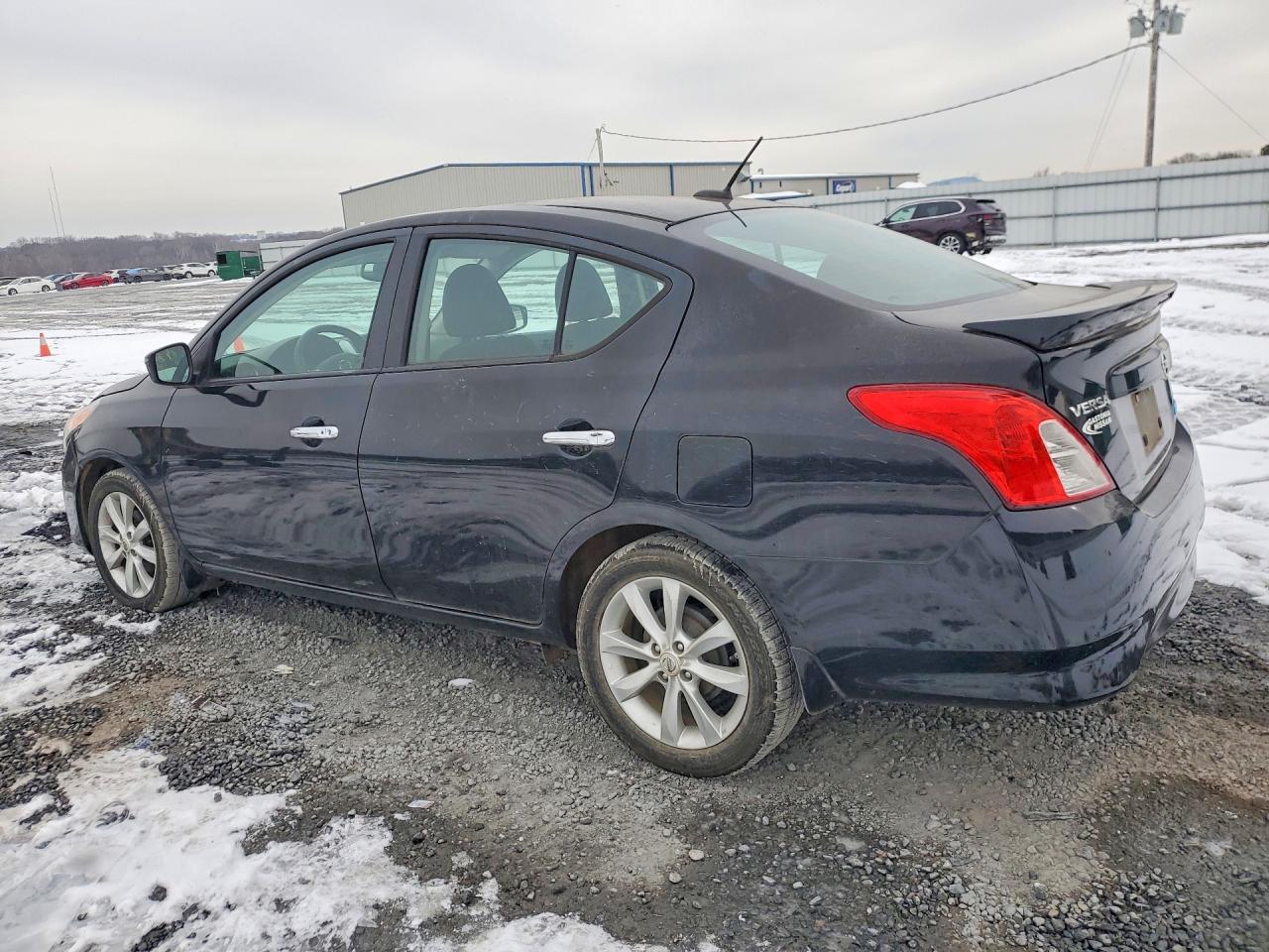 2015 Nissan Versa Black vin: 3N1CN7AP0FL897547