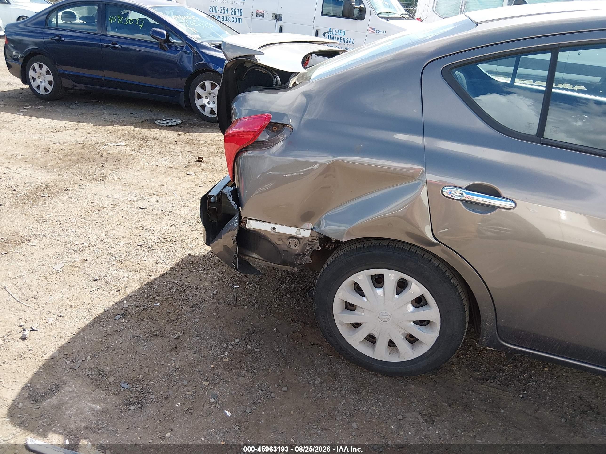 2015 Nissan Versa 1.6 S/1.6 S+/1.6 Sl/1.6 Sv Gray vin: 3N1CN7AP0FL900799