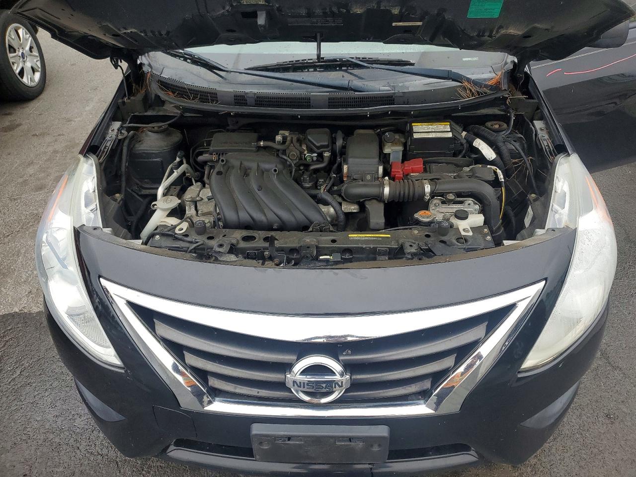 2015 Nissan Versa 1.6 S Черный vin: 3N1CN7AP0FL924570