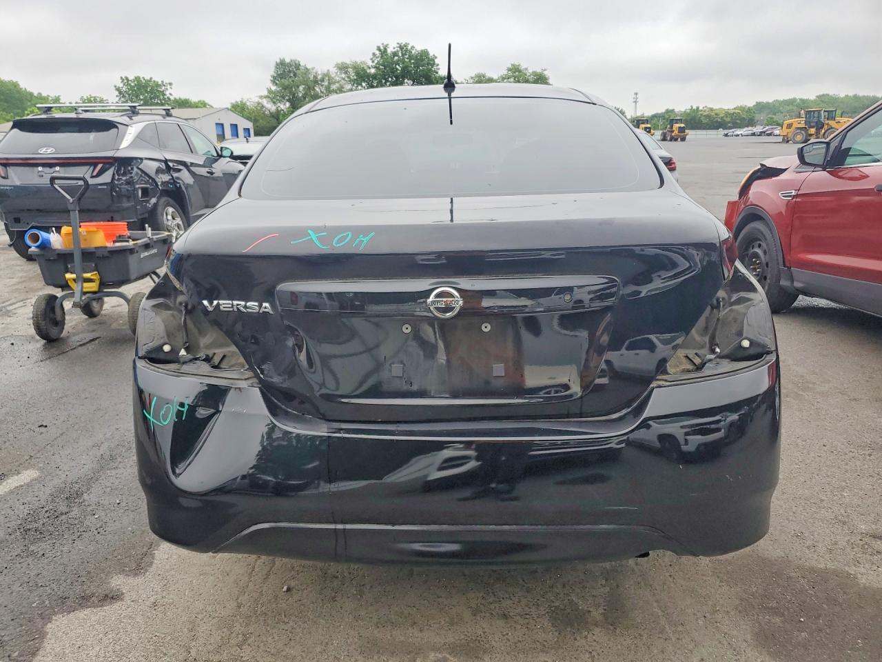 2015 Nissan Versa 1.6 S Черный vin: 3N1CN7AP0FL924570
