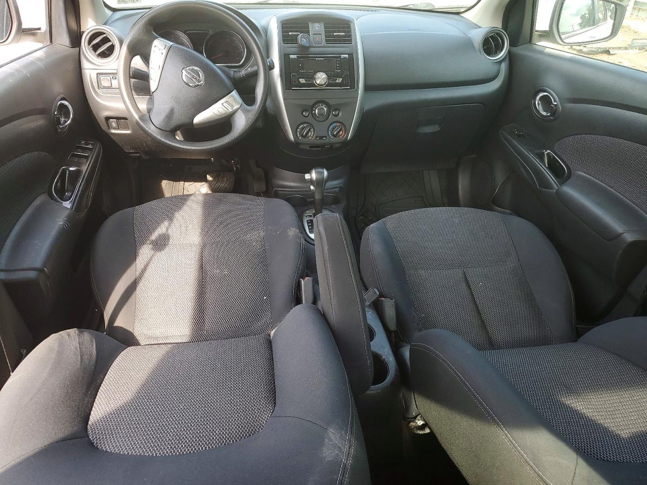 2015 Nissan Versa 1.6 Sv White vin: 3N1CN7AP0FL927727