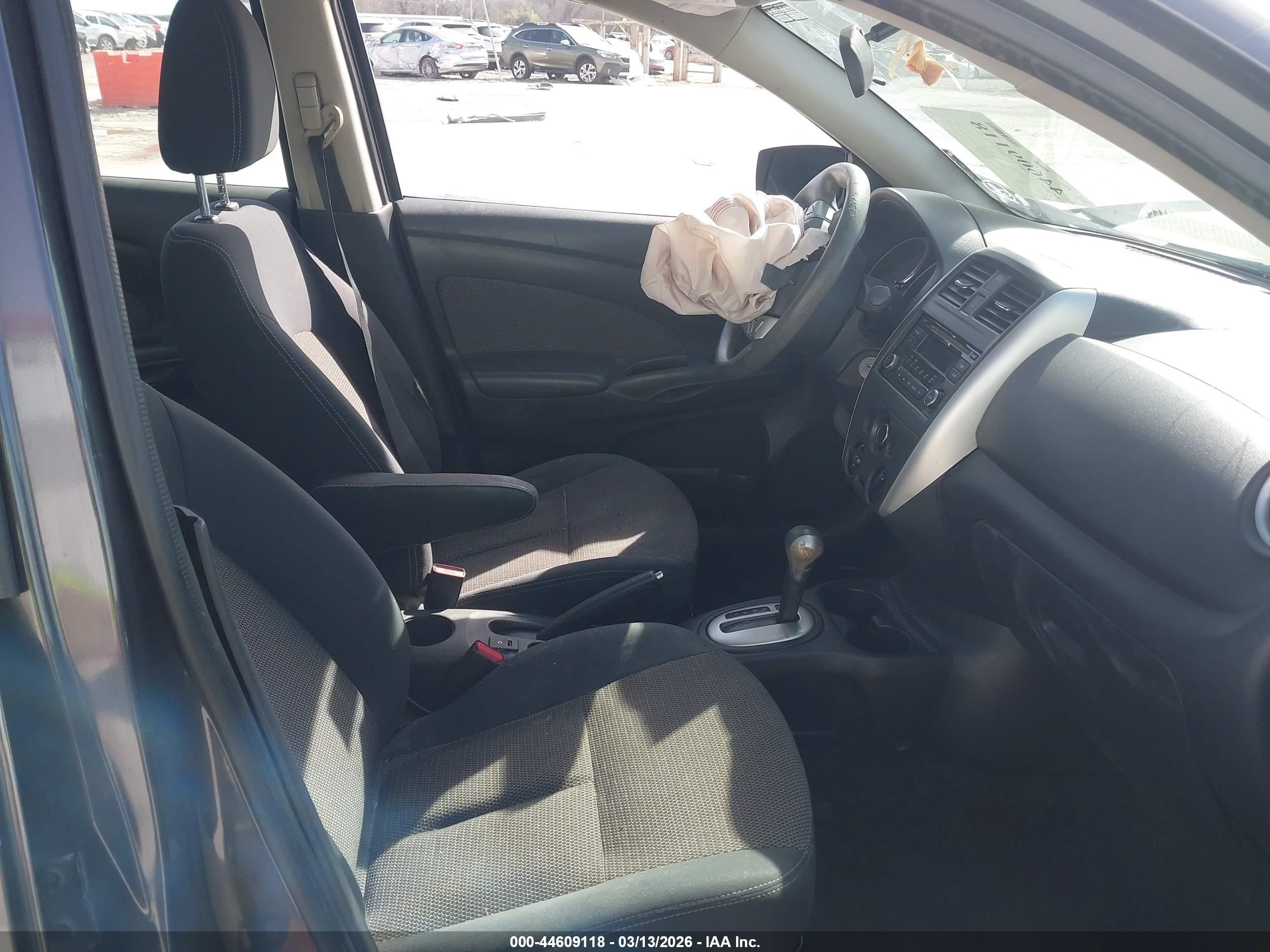 2015 Nissan Versa 1.6 S/1.6 S+/1.6 Sl/1.6 Sv Gray vin: 3N1CN7AP0FL934354