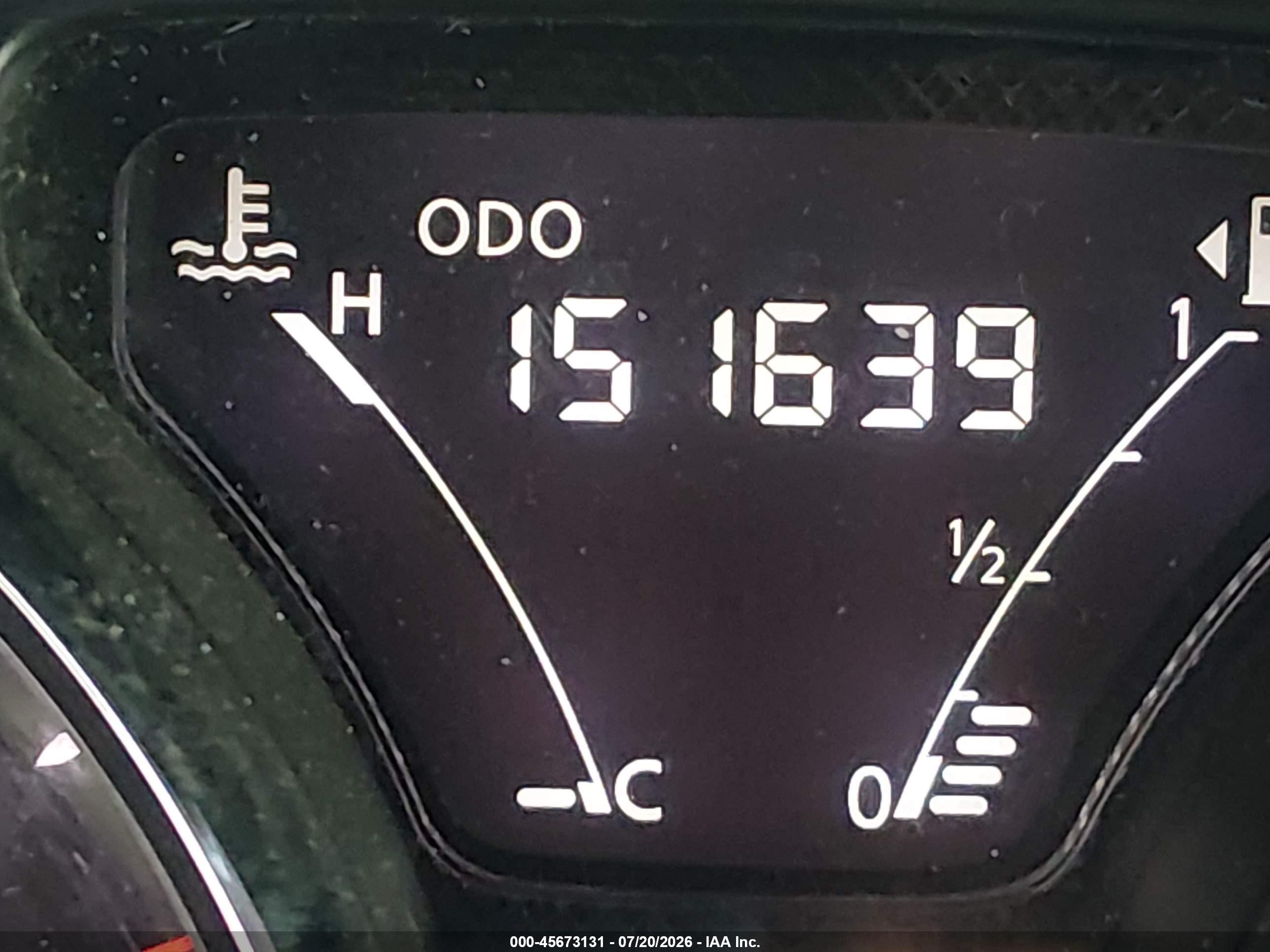 2015 Nissan Versa 1.6 Sv Серебряный vin: 3N1CN7AP0FL953731
