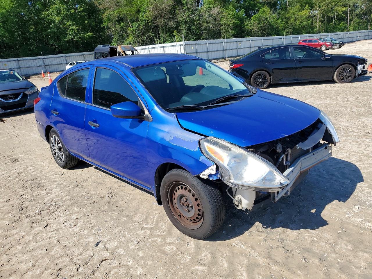 2016 Nissan Versa 1.6 S Plus Blue vin: 3N1CN7AP0GL872908