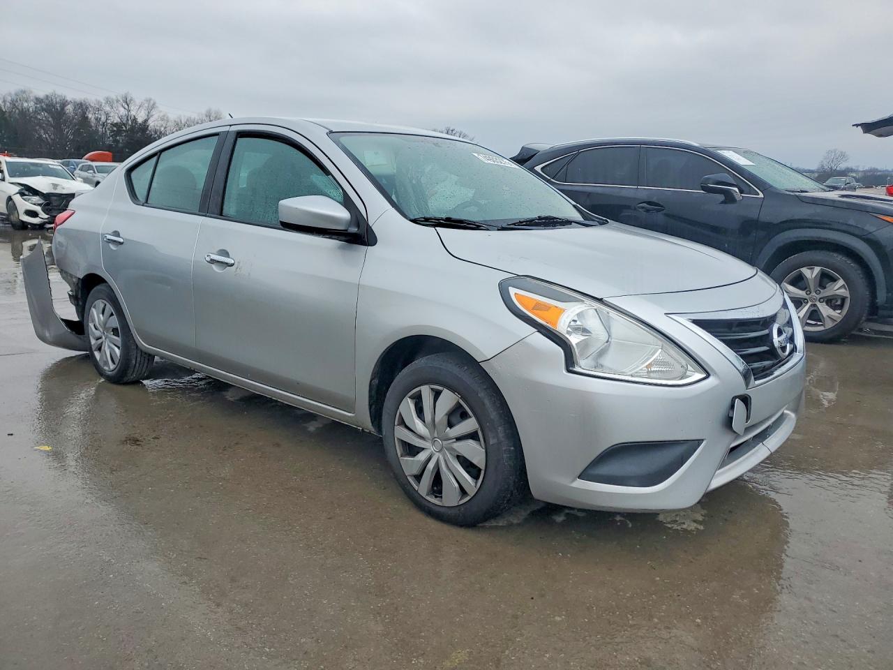 2017 Nissan Versa S Серый vin: 3N1CN7AP0HL813147