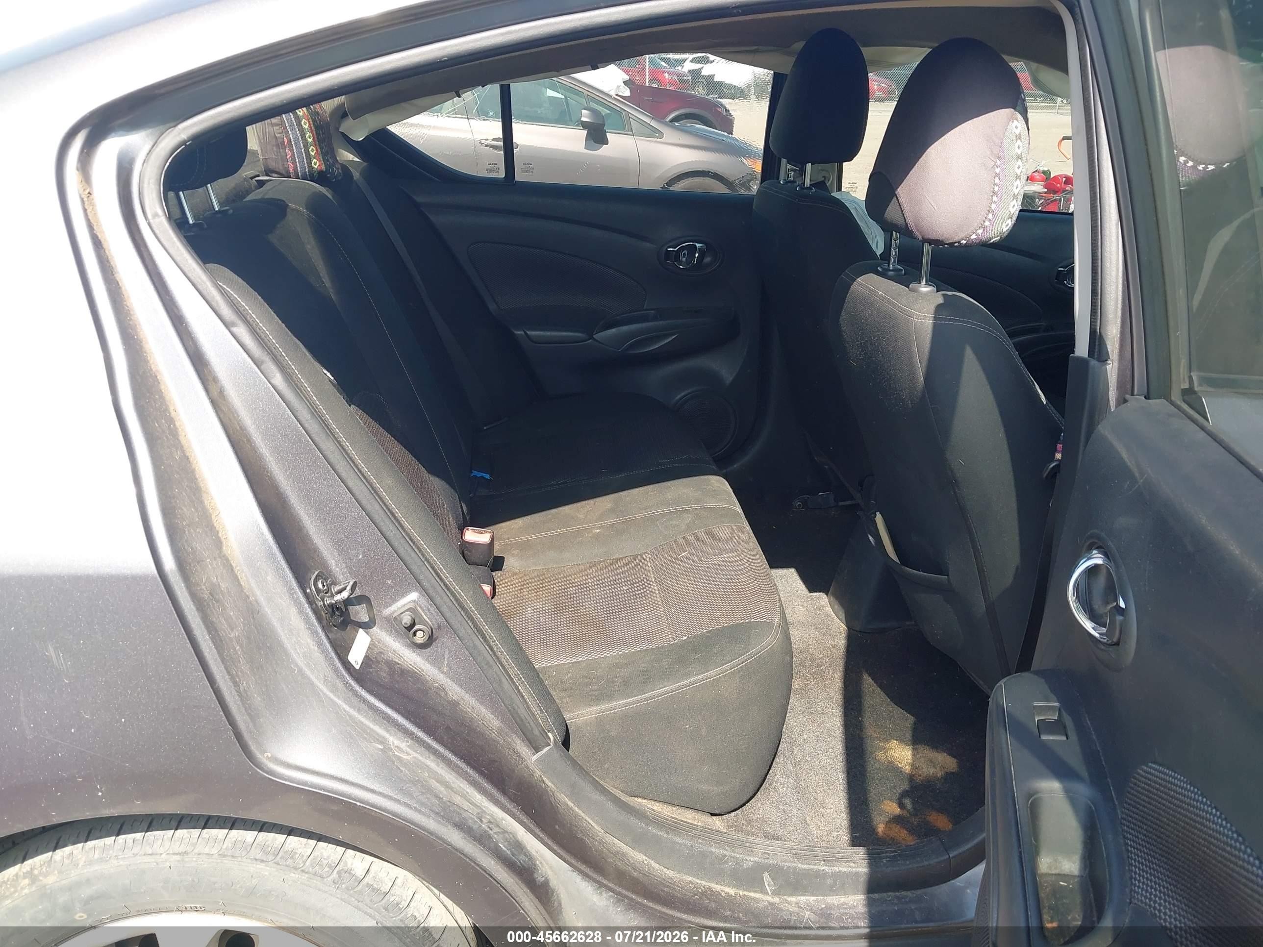 2017 Nissan Versa 1.6 Sv Gray vin: 3N1CN7AP0HL853812