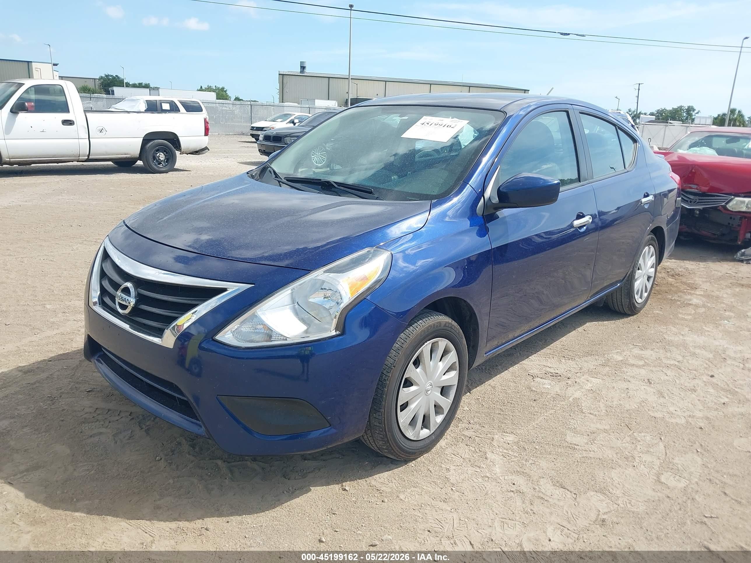 2018 Nissan Versa 1.6 Sv Blue vin: 3N1CN7AP0JL858384