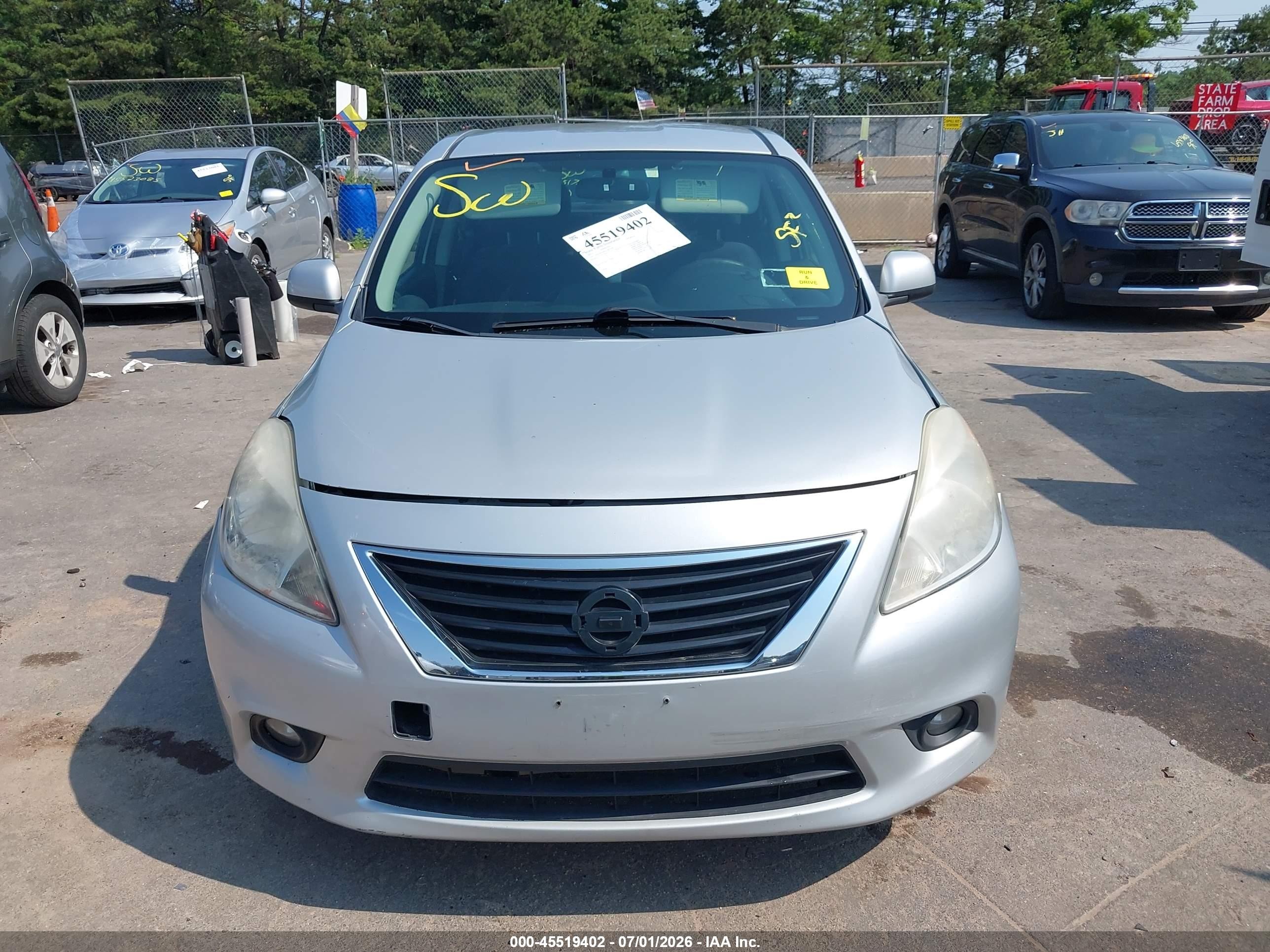 2012 Nissan Versa 1.6 Sl Silver vin: 3N1CN7AP1CL847168