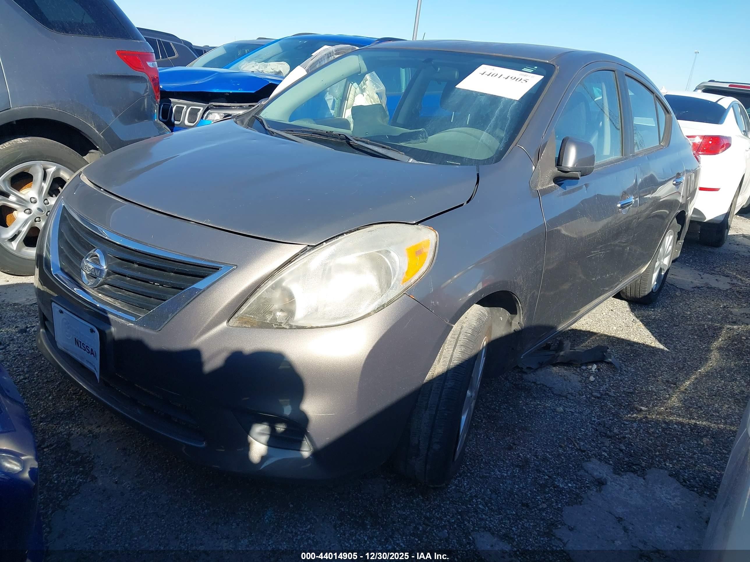 2012 Nissan Versa 1.6 Sv Gray vin: 3N1CN7AP1CL923794