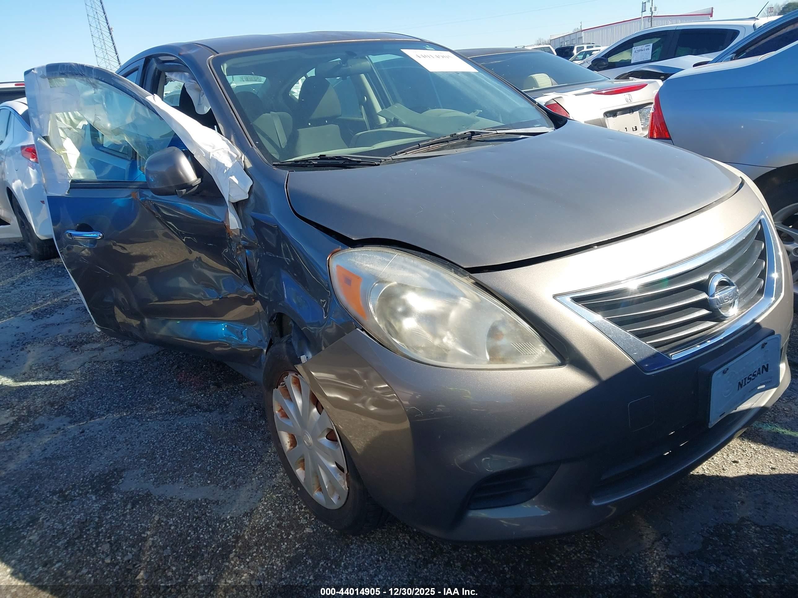 2012 Nissan Versa 1.6 Sv Gray vin: 3N1CN7AP1CL923794