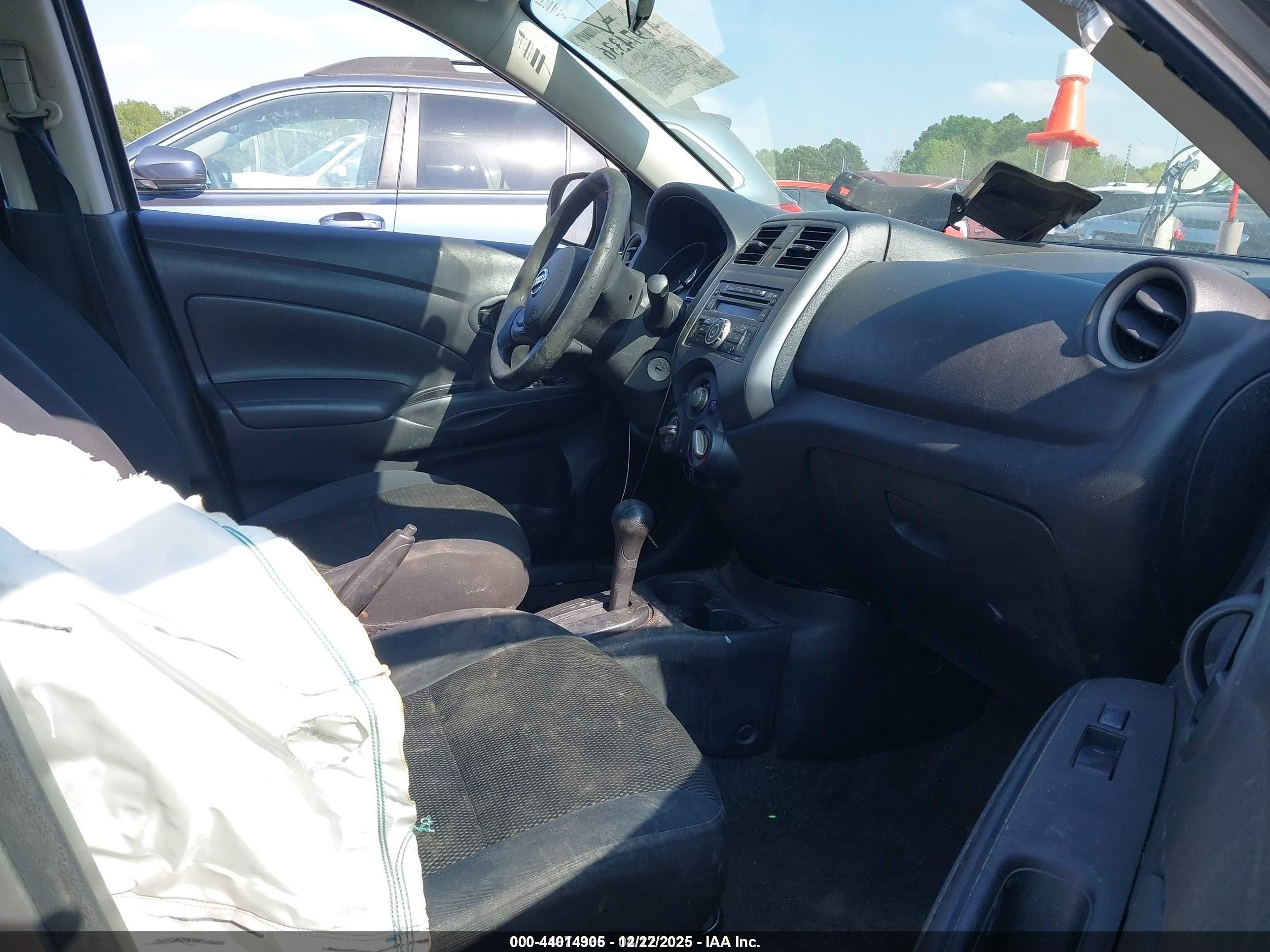2012 Nissan Versa 1.6 Sv Gray vin: 3N1CN7AP1CL923794
