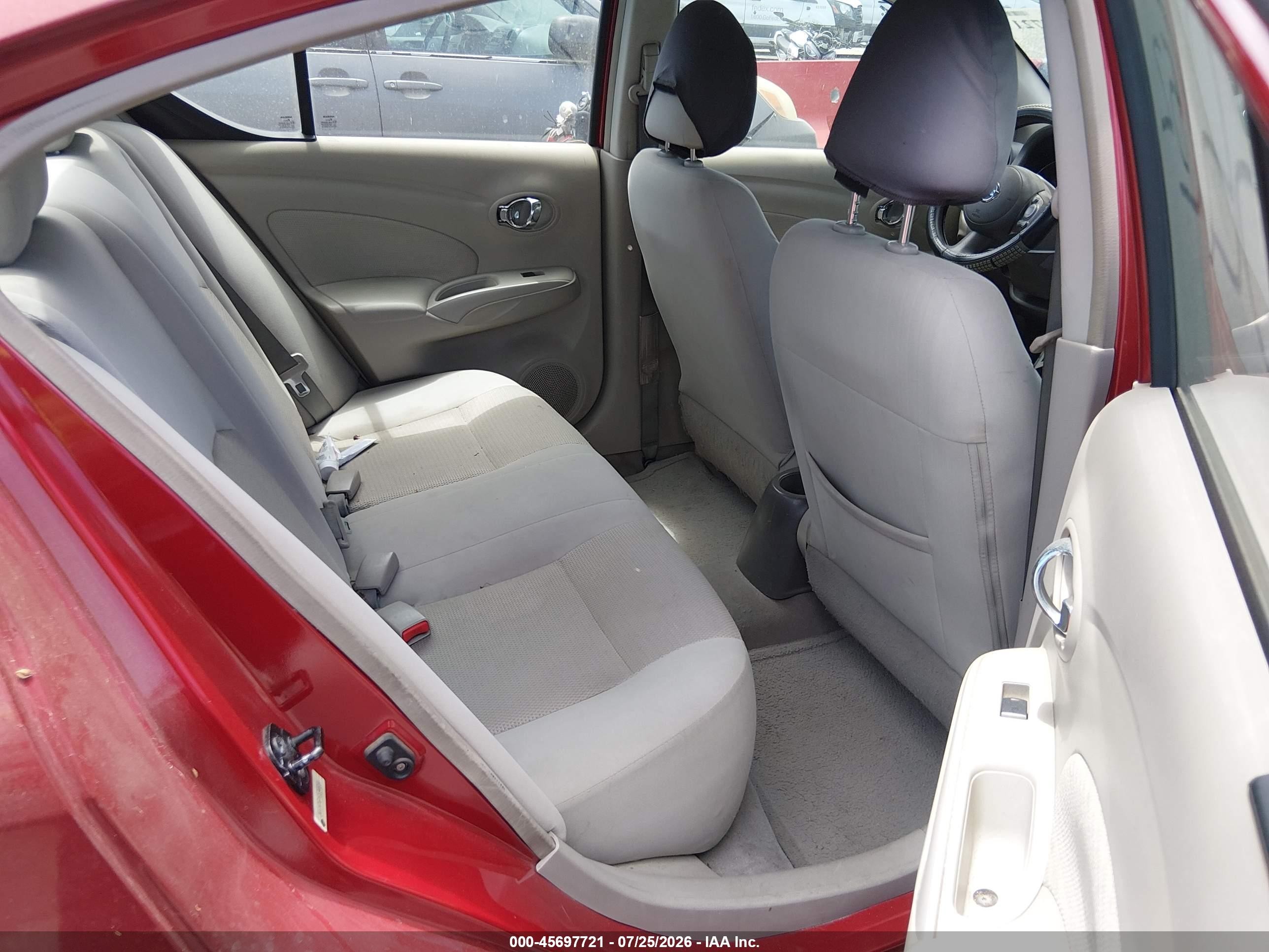 2012 Nissan Versa 1.6 Sl Burgundy vin: 3N1CN7AP1CL946234