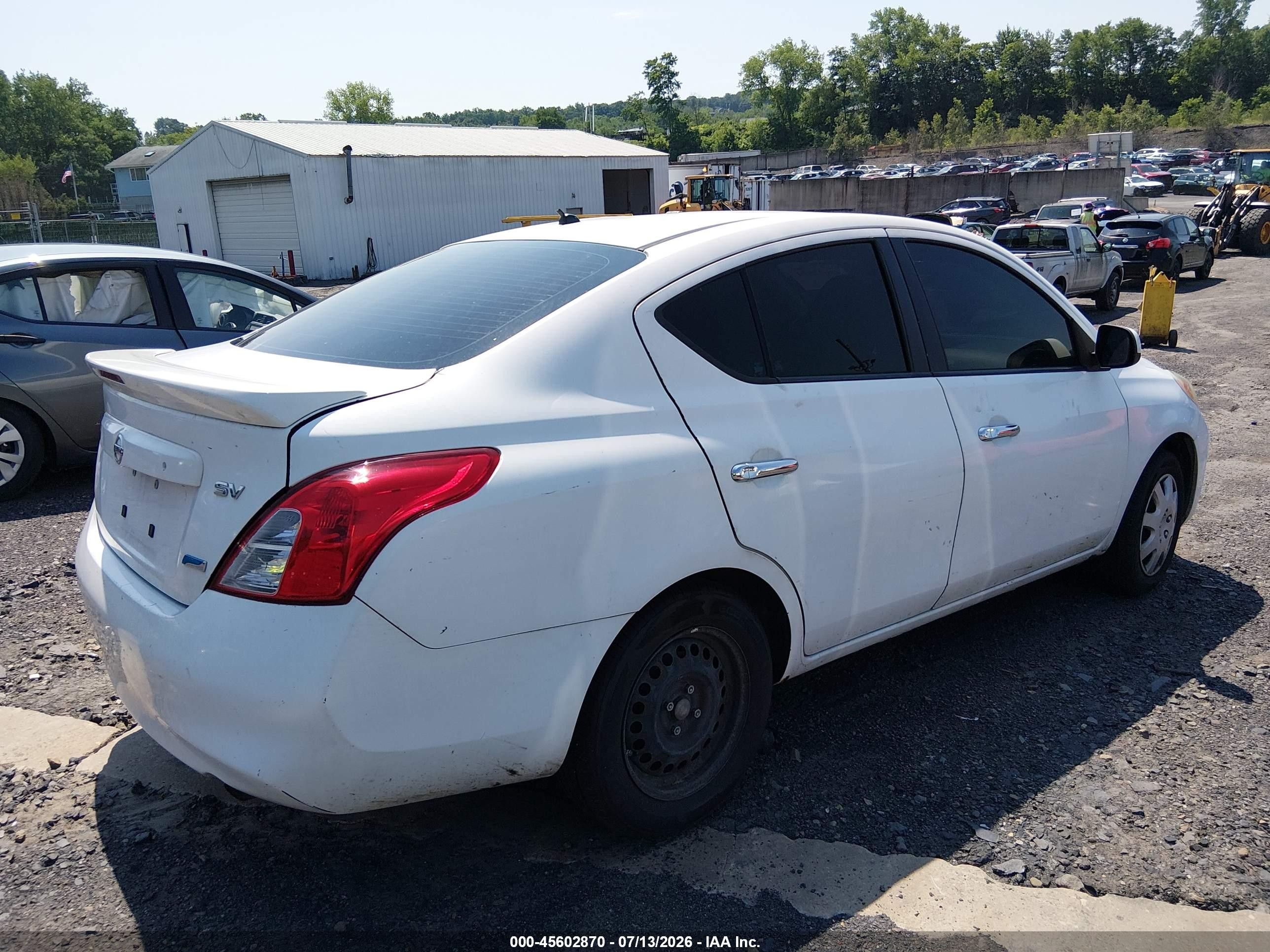 2013 Nissan Versa 1.6 Sv White vin: 3N1CN7AP1DL831098