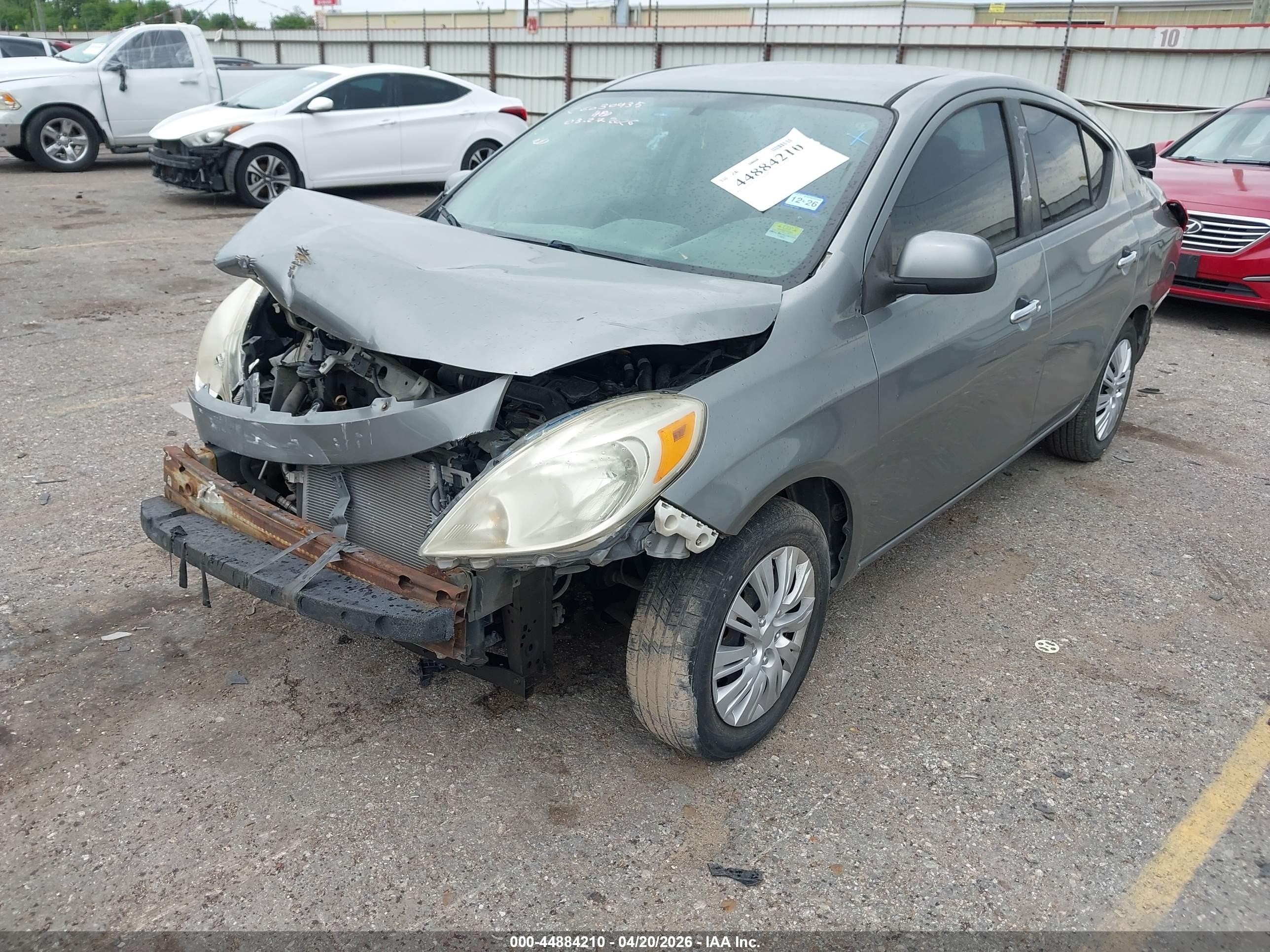 2013 Nissan Versa 1.6 Sv Gray vin: 3N1CN7AP1DL833952
