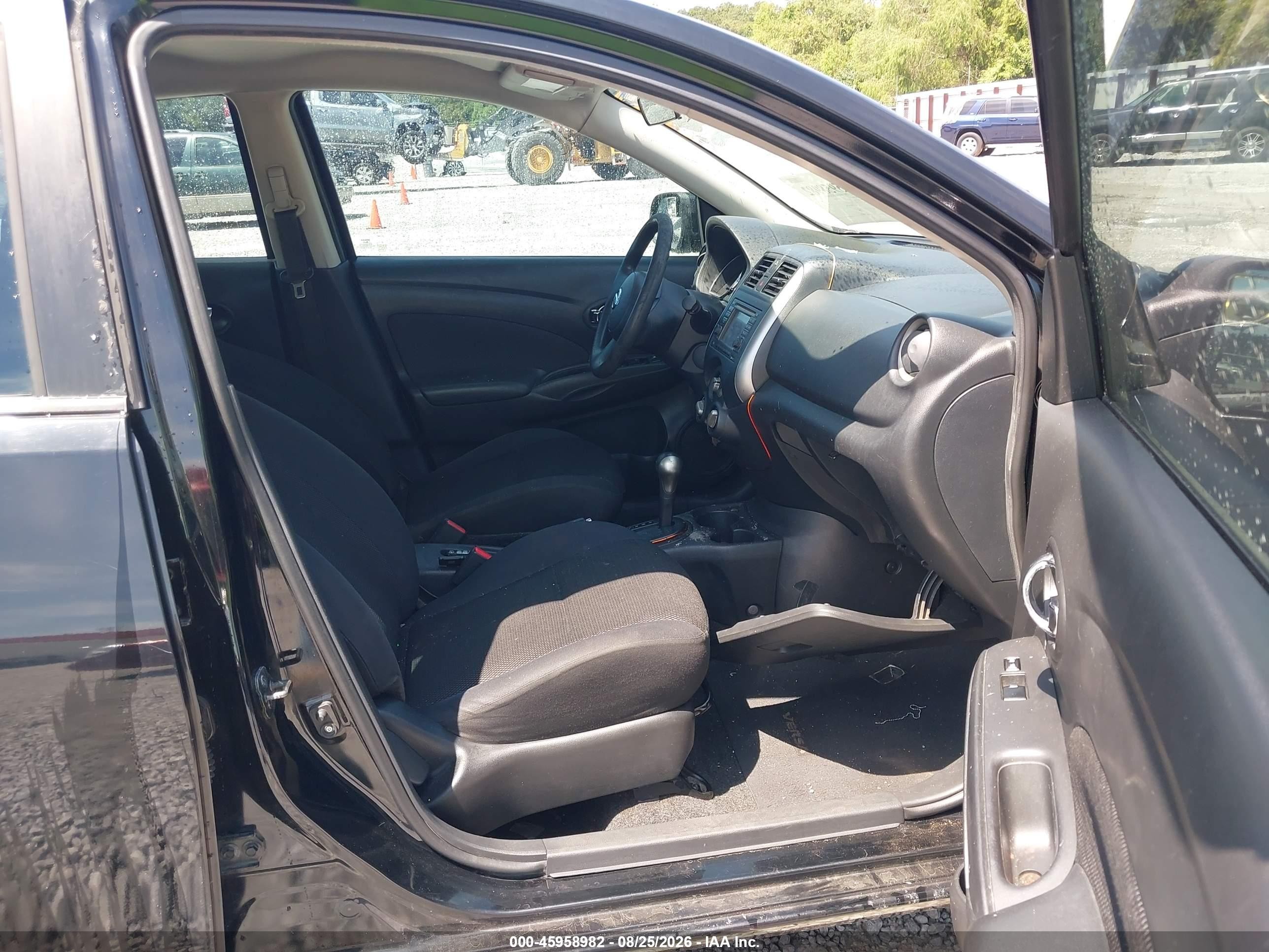2013 Nissan Versa 1.6 Sl Черный vin: 3N1CN7AP1DL851674