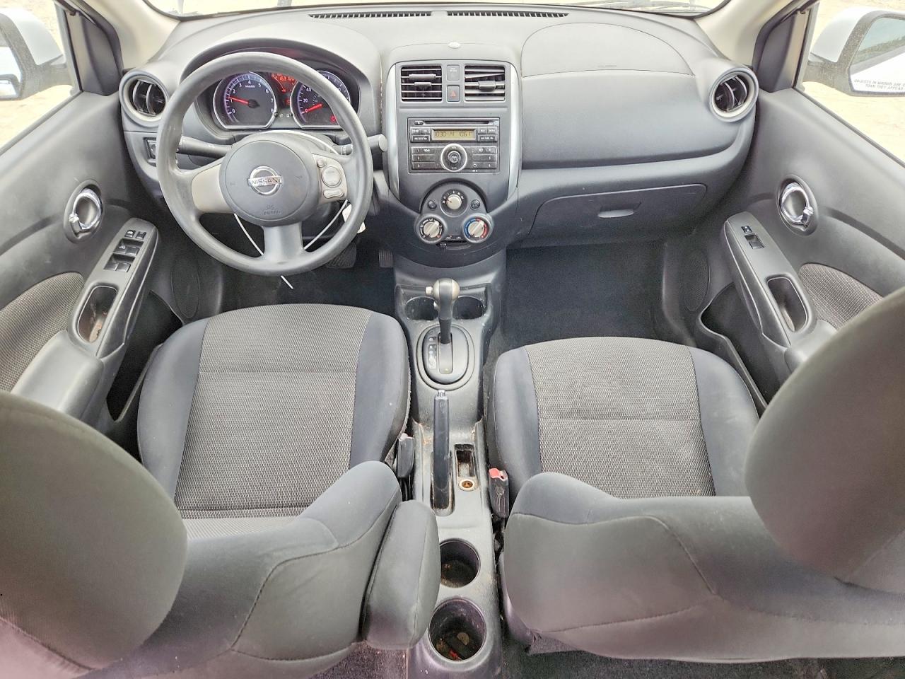 2013 Nissan Versa 1.6 S White vin: 3N1CN7AP1DL861332