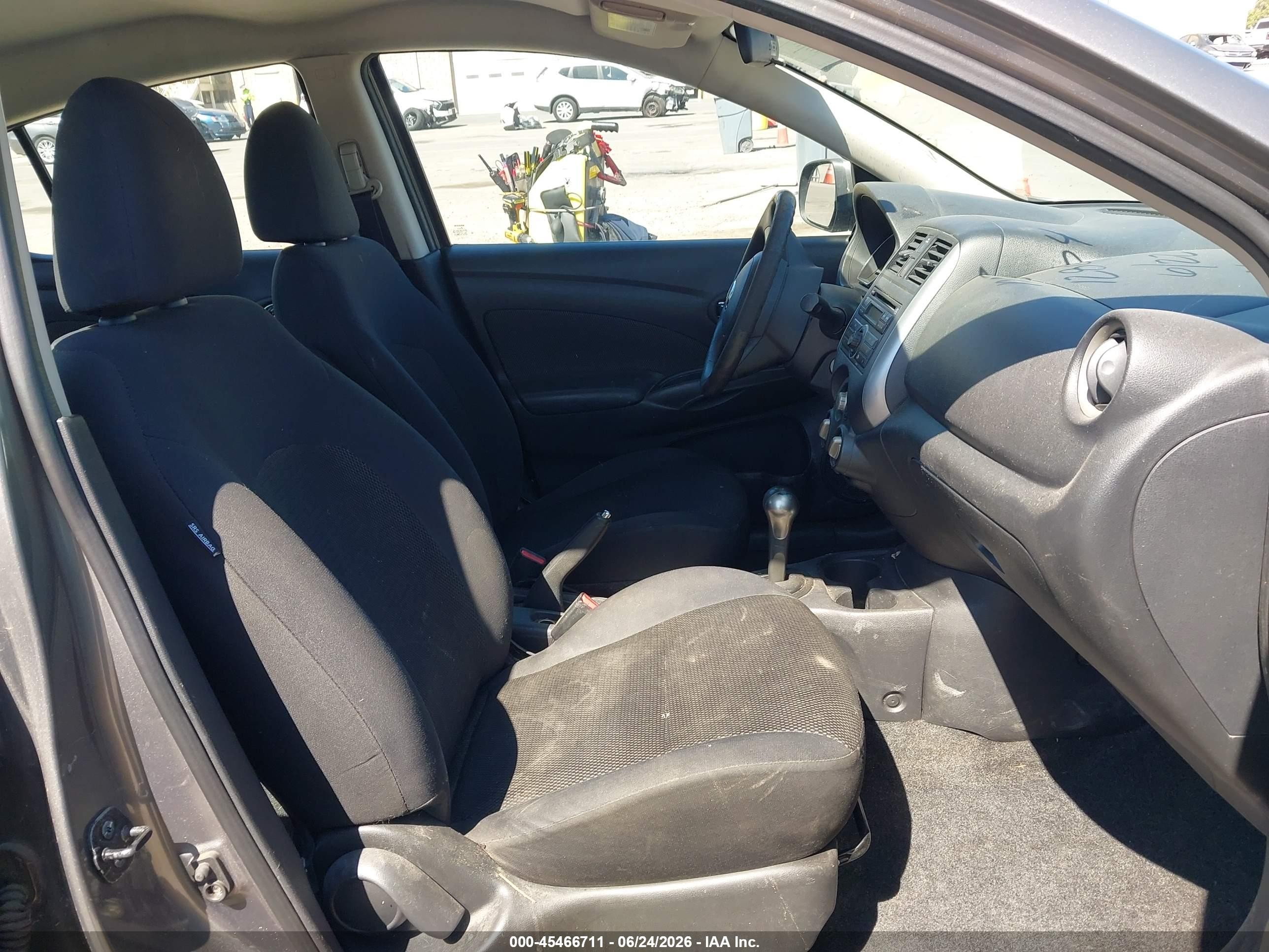 2013 Nissan Versa 1.6 Sv Brown vin: 3N1CN7AP1DL869642