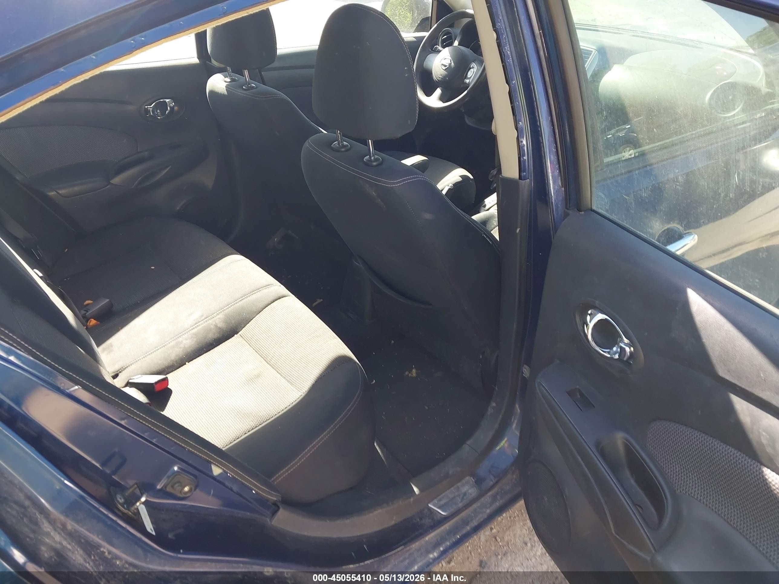 2014 Nissan Versa 1.6 Sv Синий vin: 3N1CN7AP1EL833306