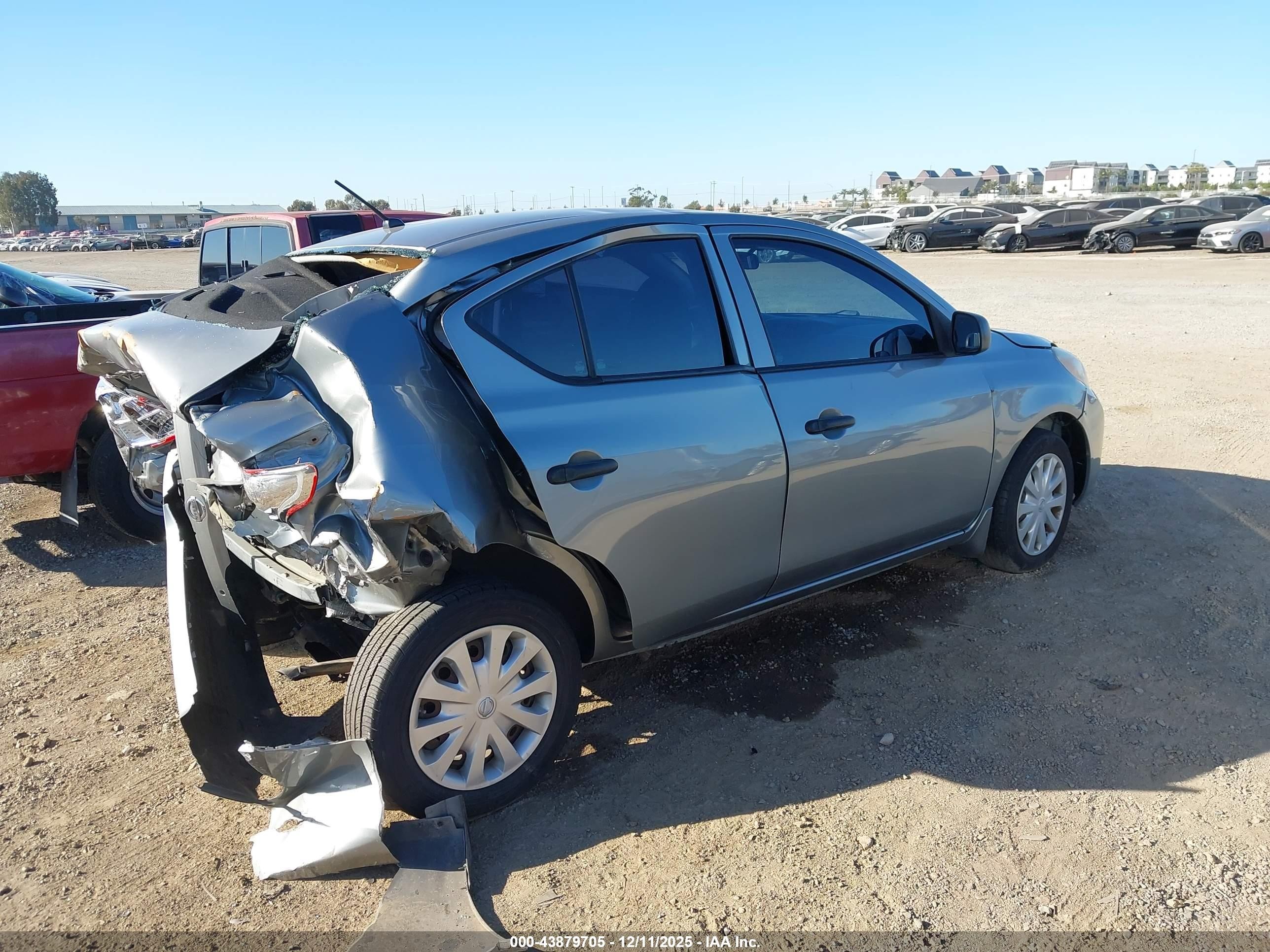 2014 Nissan Versa 1.6 S Gray vin: 3N1CN7AP1EL845407
