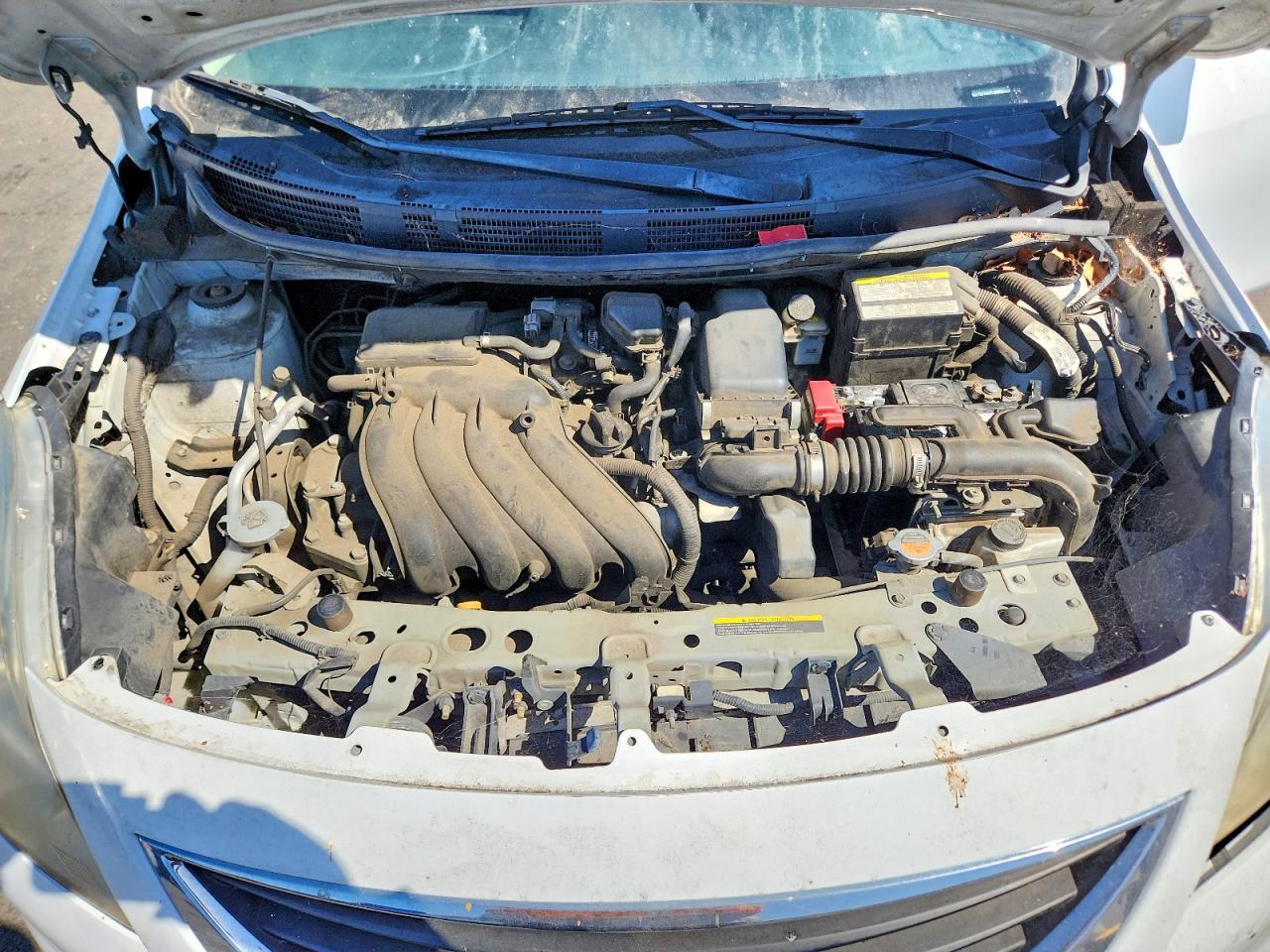 2014 Nissan Versa 1.6 Sv Белый vin: 3N1CN7AP1EL868024