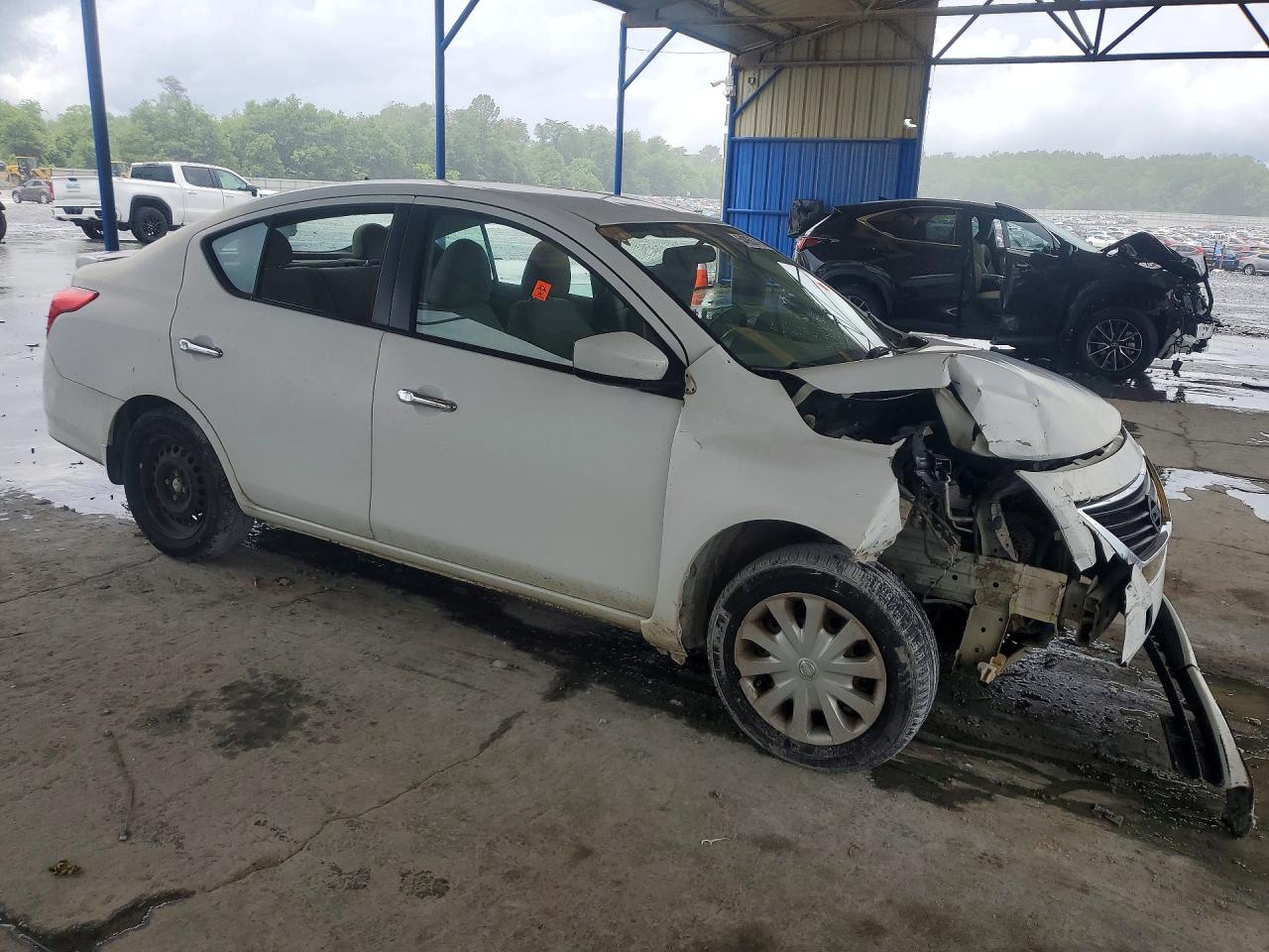 2015 Nissan Versa 1.6 Sv White vin: 3N1CN7AP1FL806933