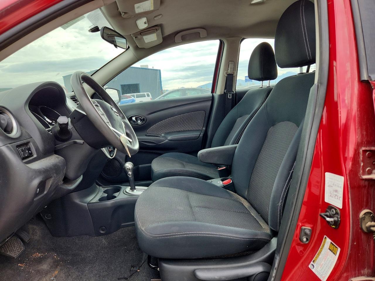 2015 Nissan Versa 1.6 Sv Red vin: 3N1CN7AP1FL889974