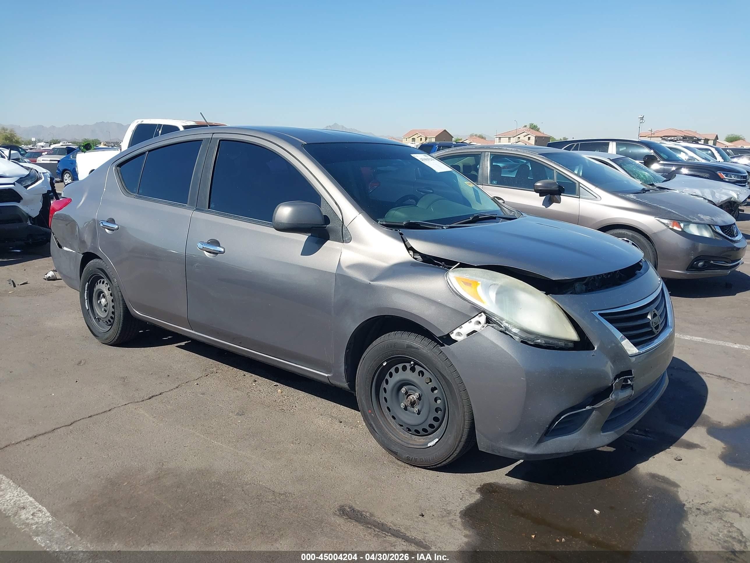 2012 Nissan Versa 1.6 Sv Серый vin: 3N1CN7AP2CL814535