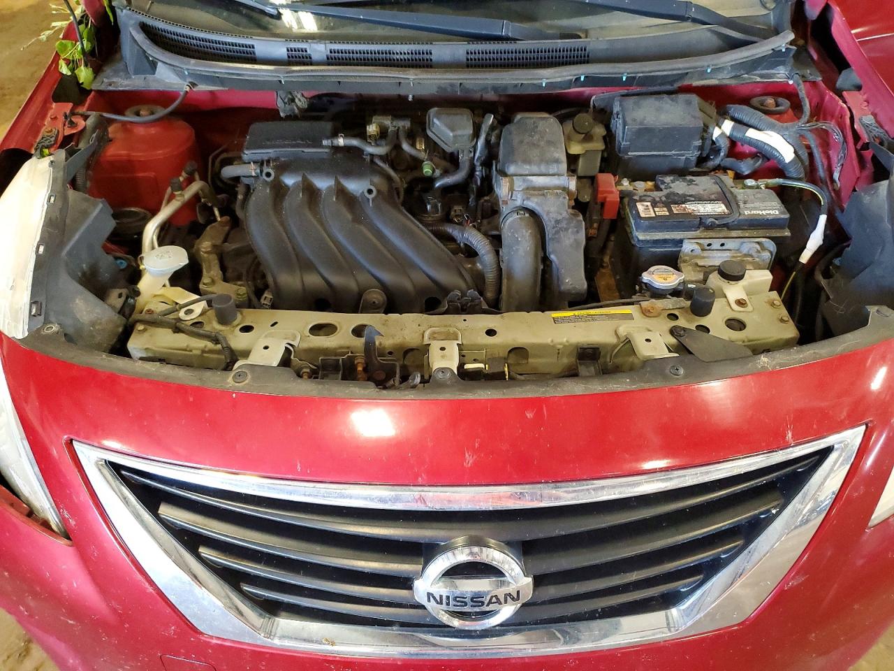 2012 Nissan Versa 1.6 S Красный vin: 3N1CN7AP2CL847017
