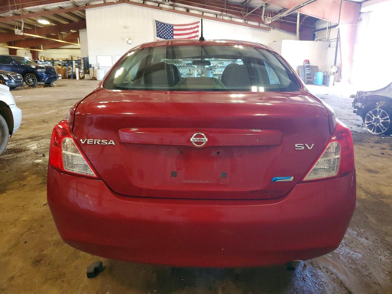 2012 Nissan Versa 1.6 S Красный vin: 3N1CN7AP2CL847017