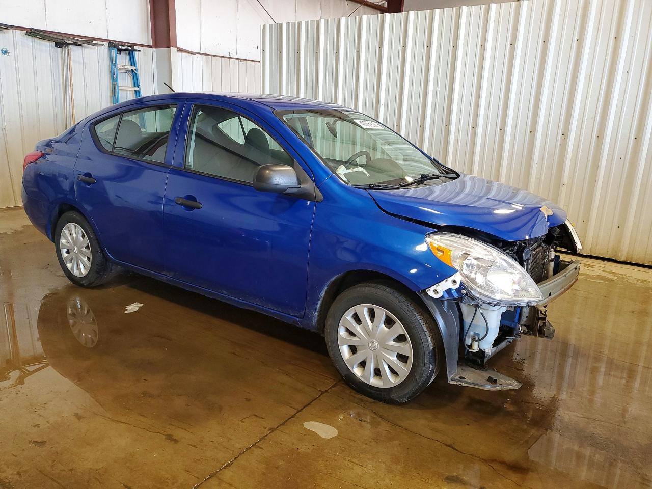 2012 Nissan Versa 1.6 S Синий vin: 3N1CN7AP2CL888831