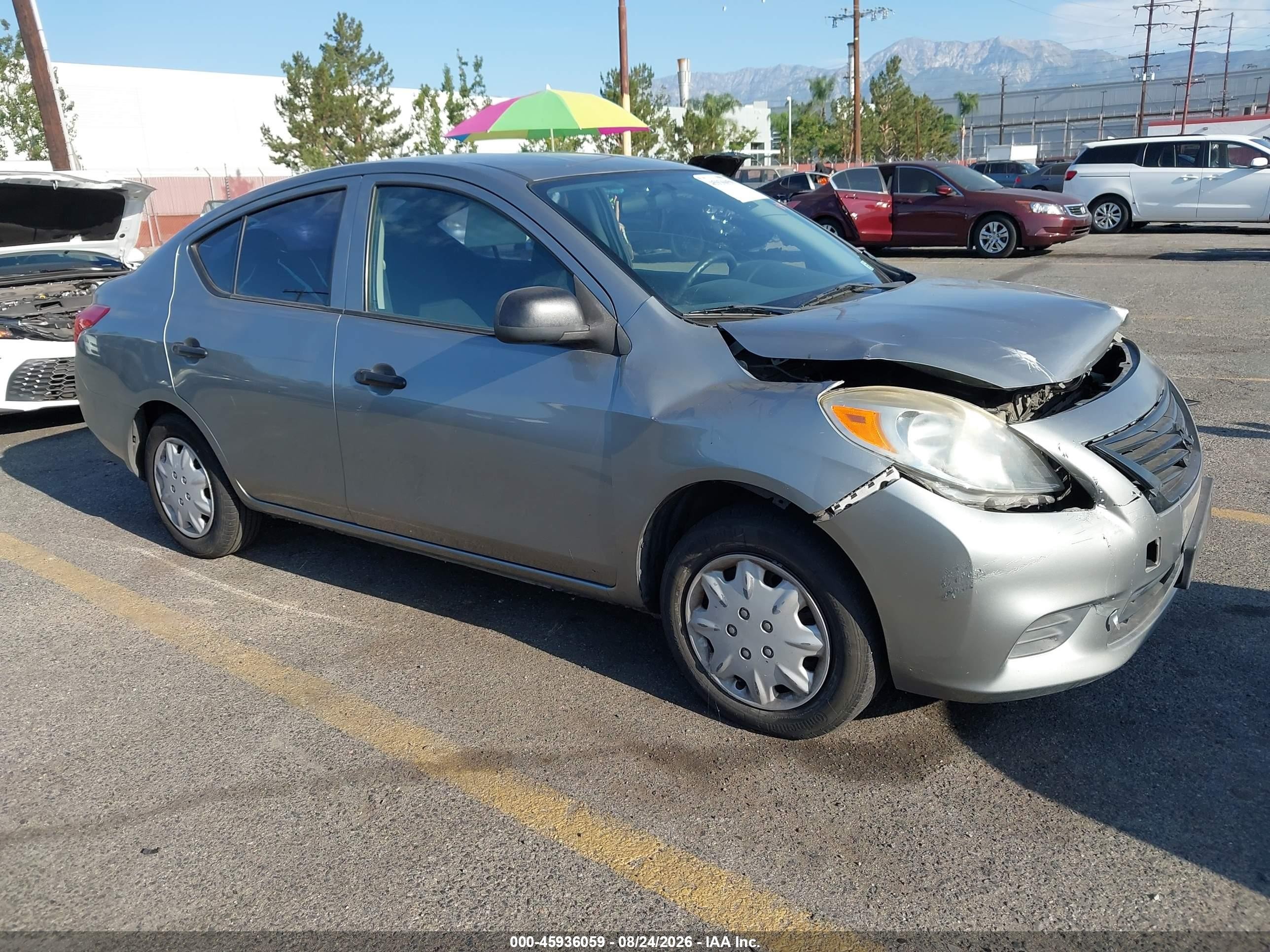2012 Nissan Versa 1.6 S Серый vin: 3N1CN7AP2CL890563