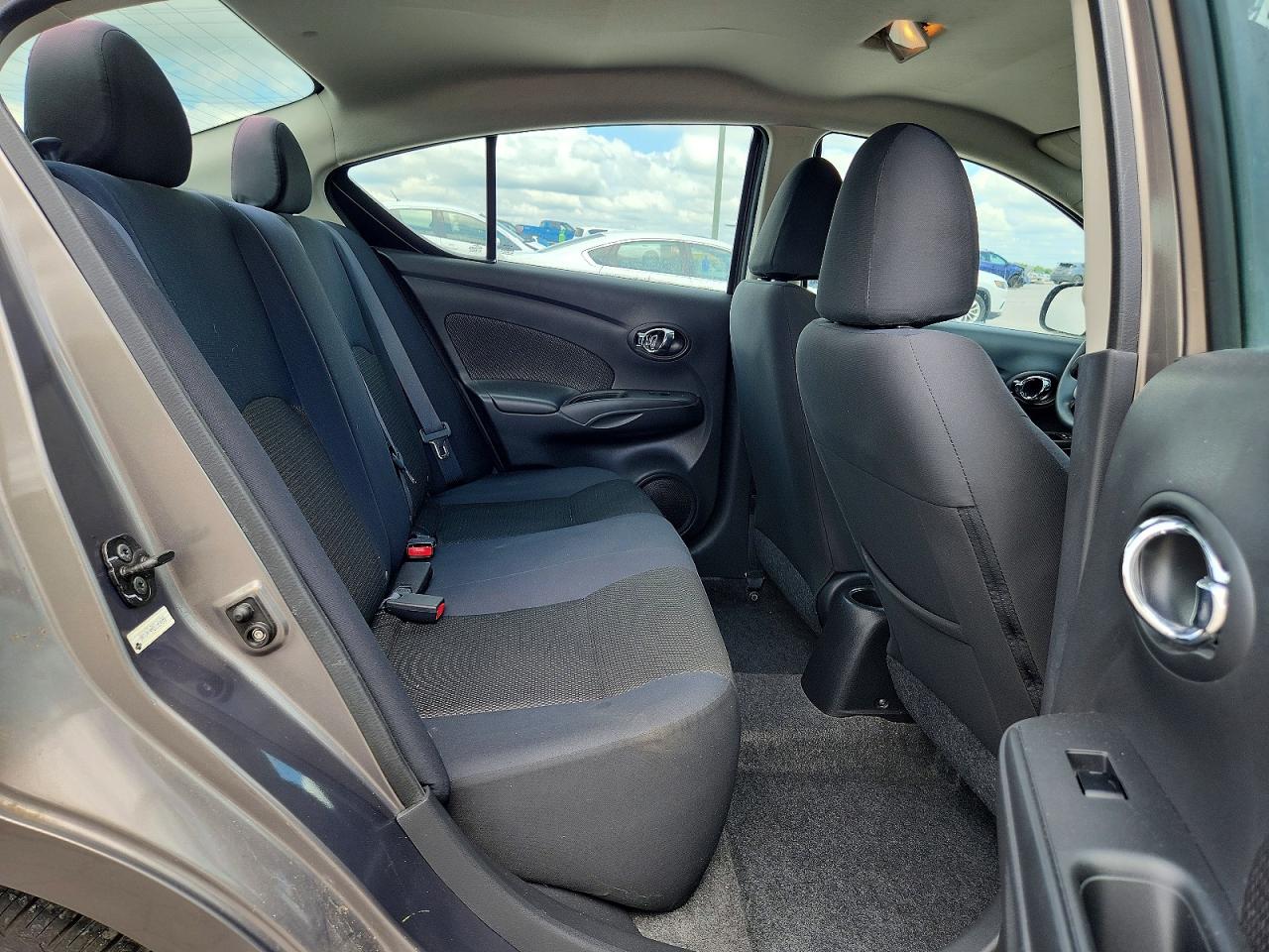 2012 Nissan Versa S/sv/sl Желто-коричневый vin: 3N1CN7AP2CL924369