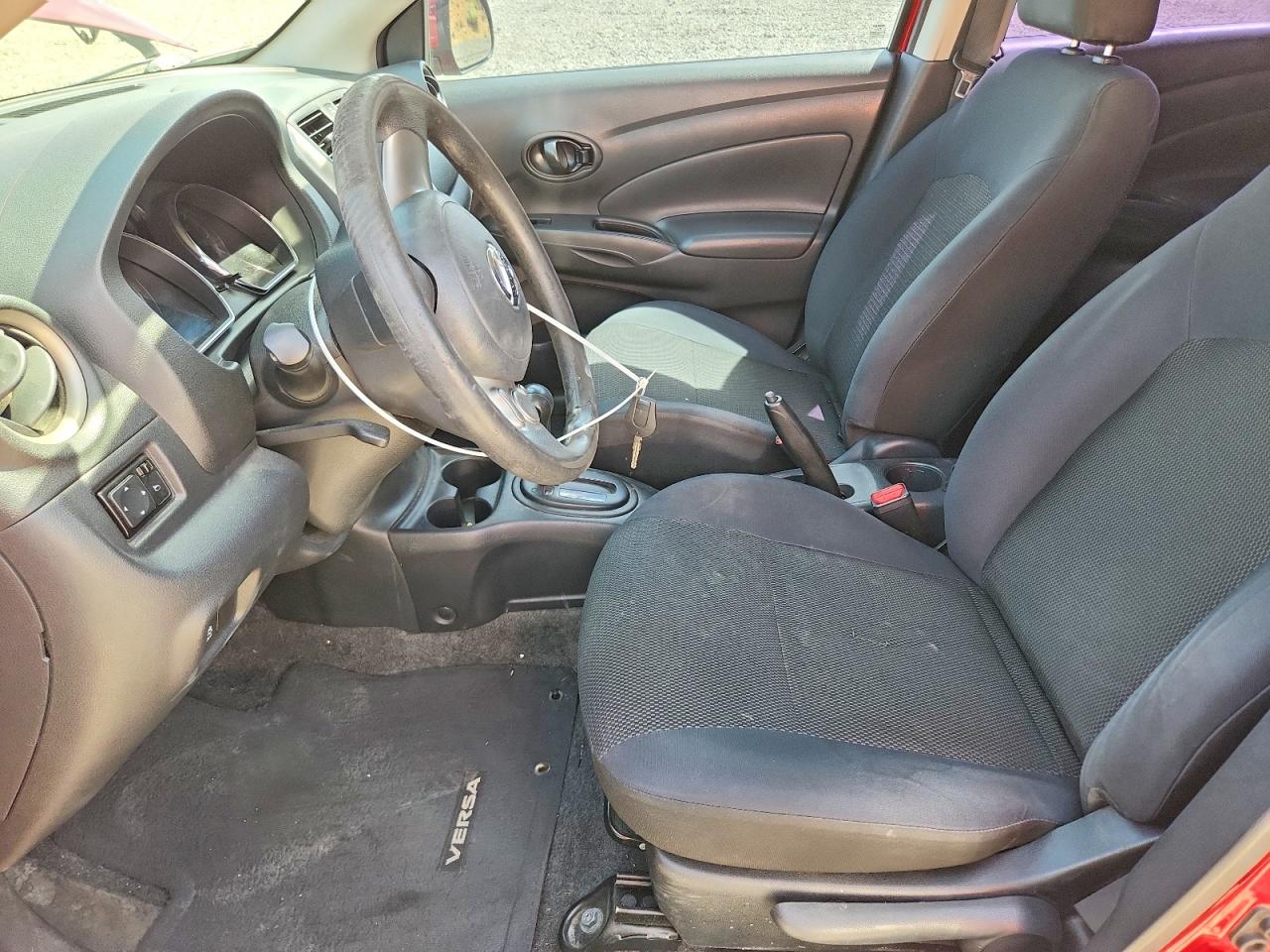 2012 Nissan Versa 1.6 S Red vin: 3N1CN7AP2CL927546