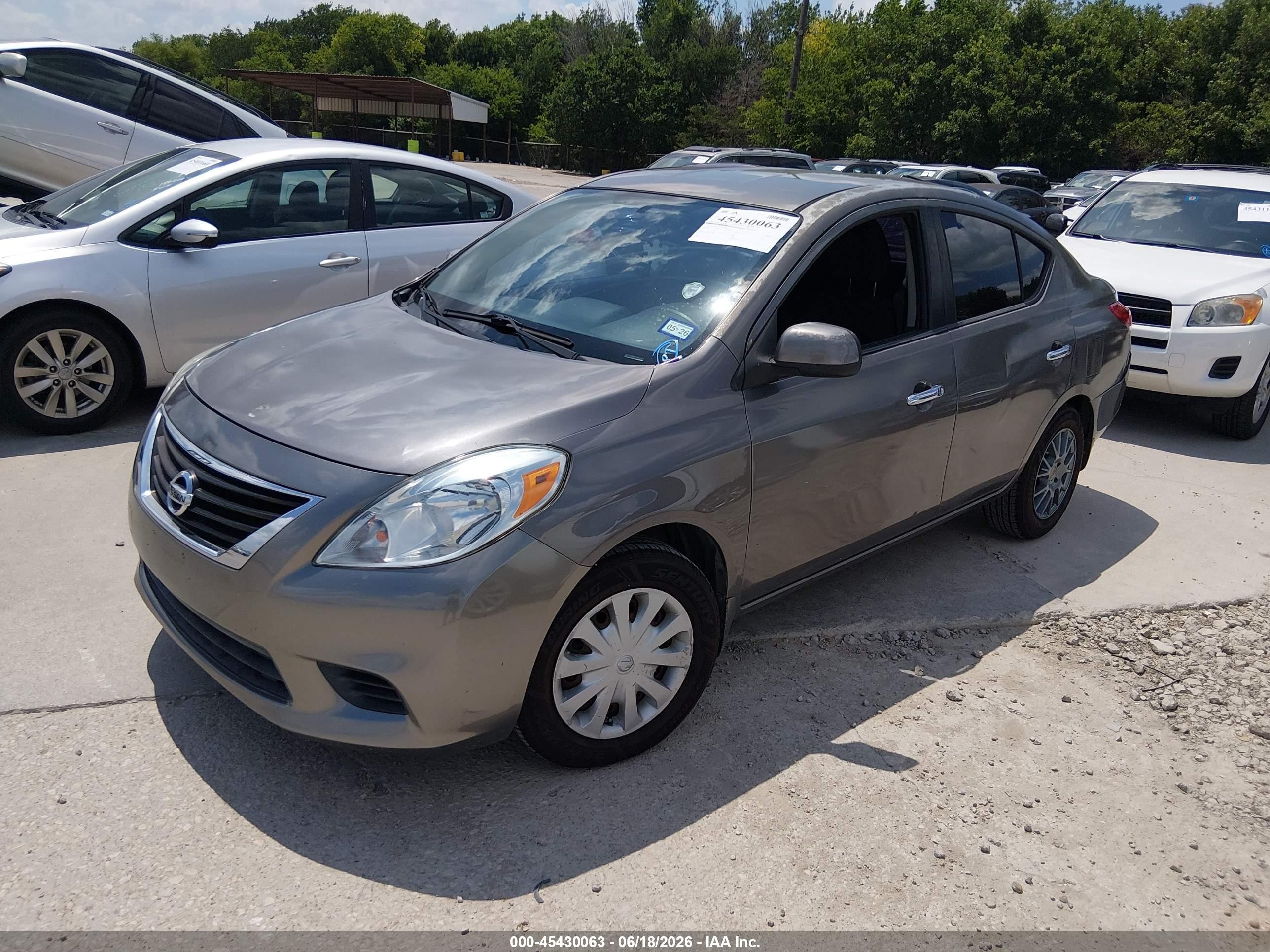 2012 Nissan Versa 1.6 Sv Gray vin: 3N1CN7AP2CL940510