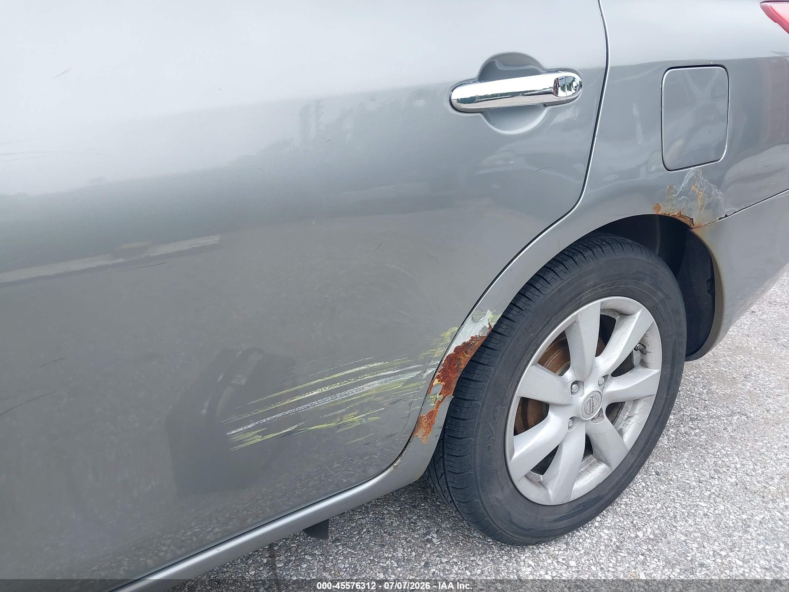 2013 Nissan Versa 1.6 Sl Gray vin: 3N1CN7AP2DL820868