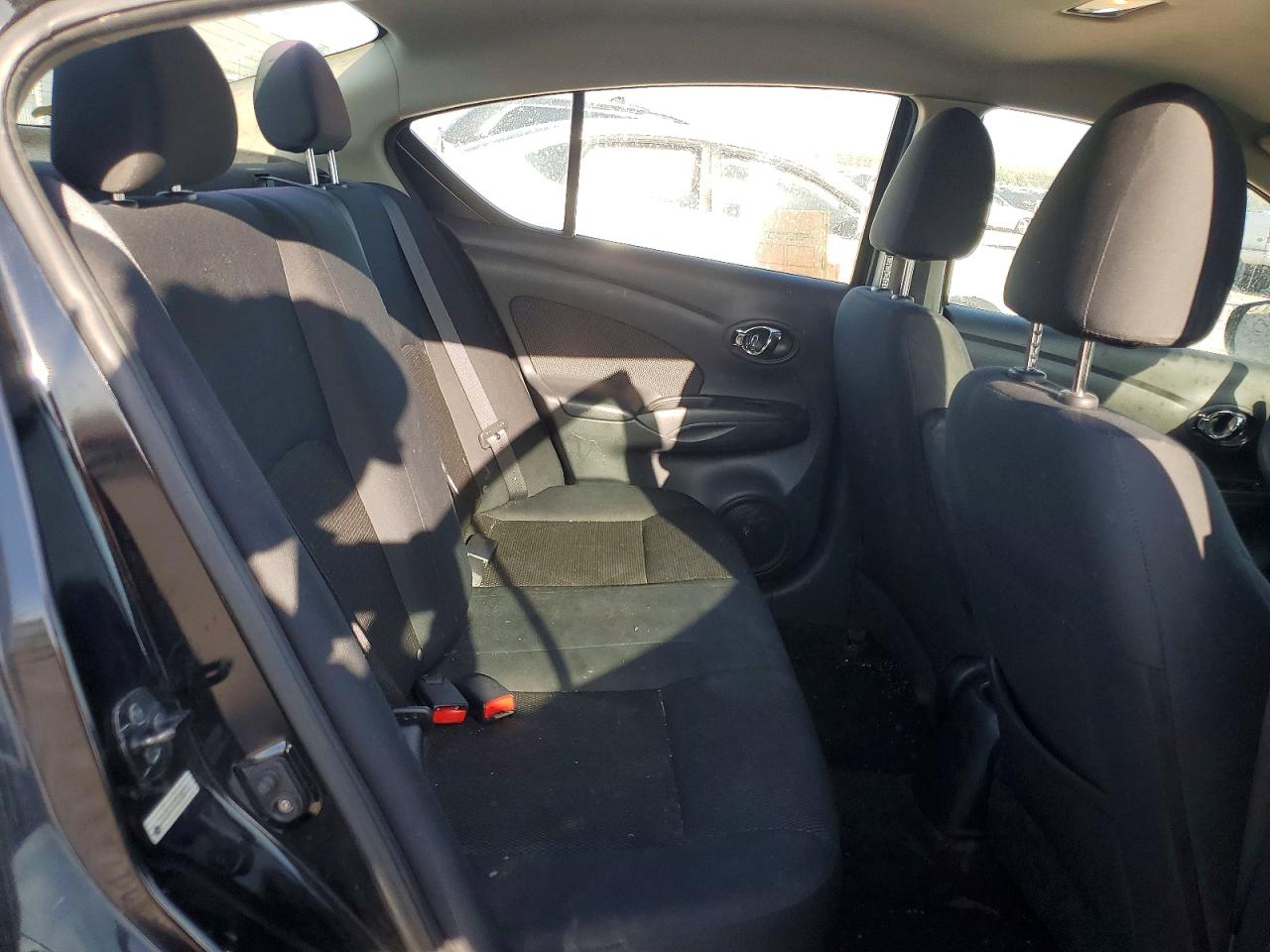 2013 Nissan Versa 1.6 S Черный vin: 3N1CN7AP2DL865714