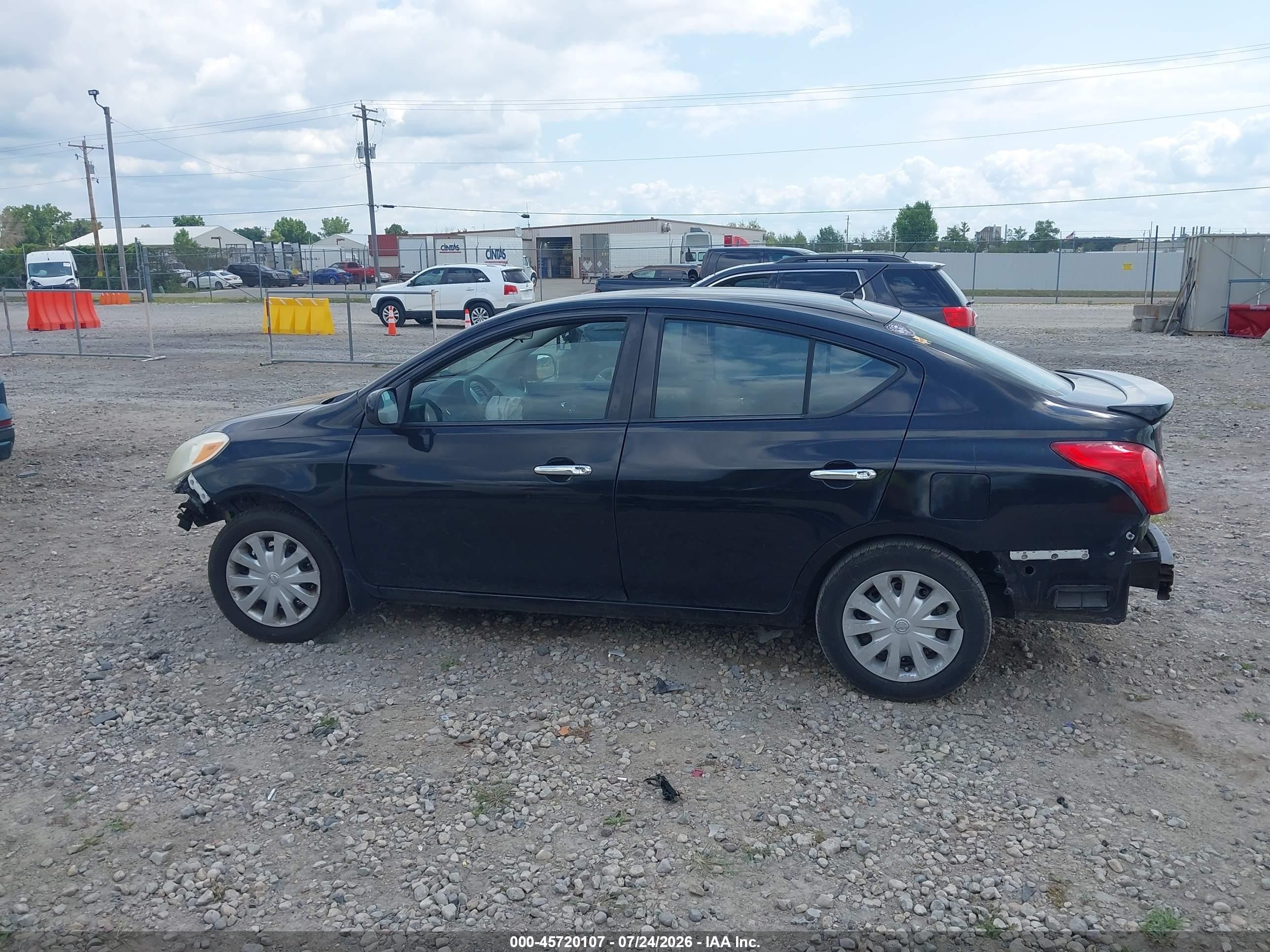 2014 Nissan Versa 1.6 Sv Black vin: 3N1CN7AP2EL807569